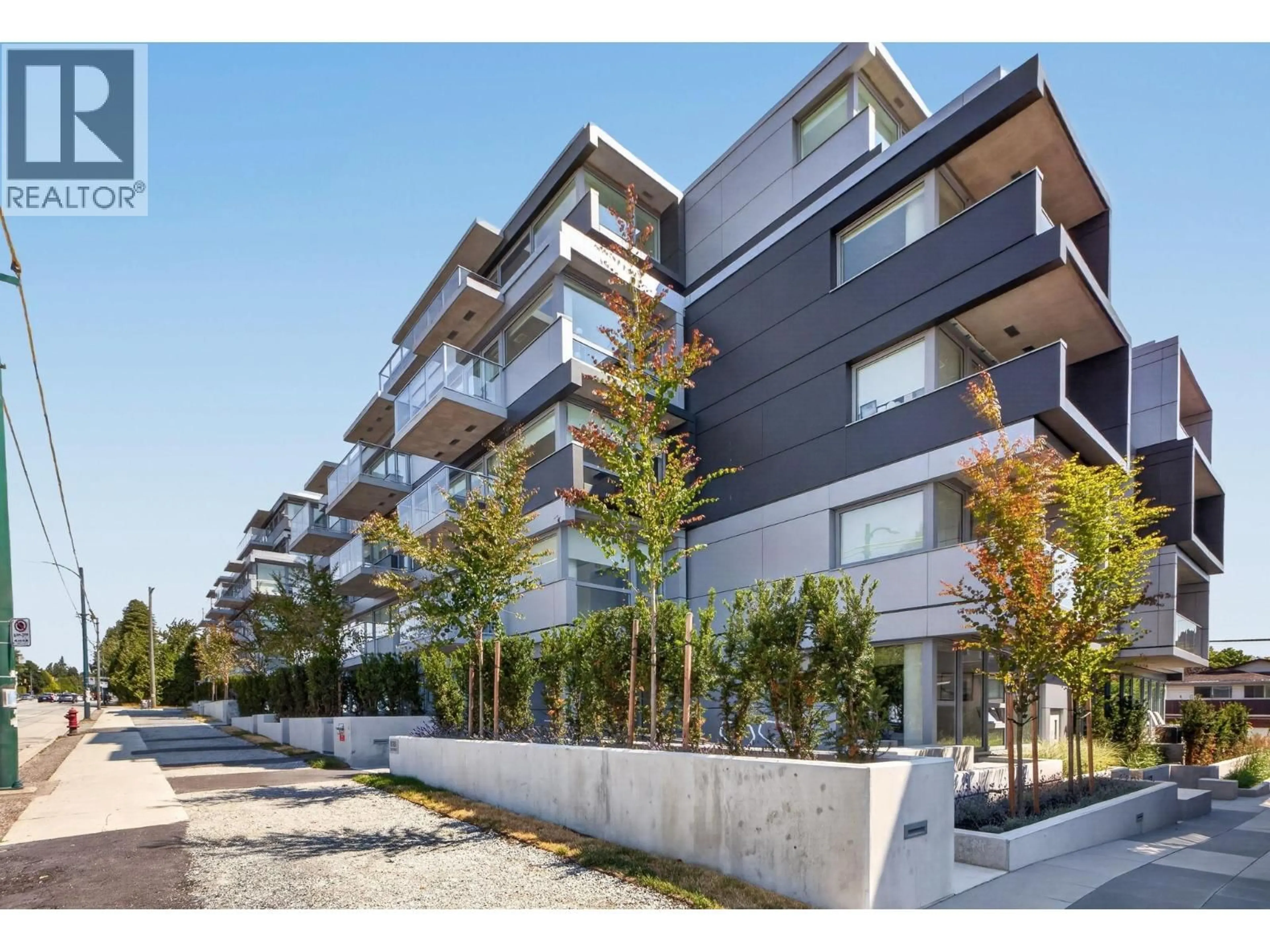 Patio, street for 104 - 8030 OAK STREET, Vancouver British Columbia V6P0M9