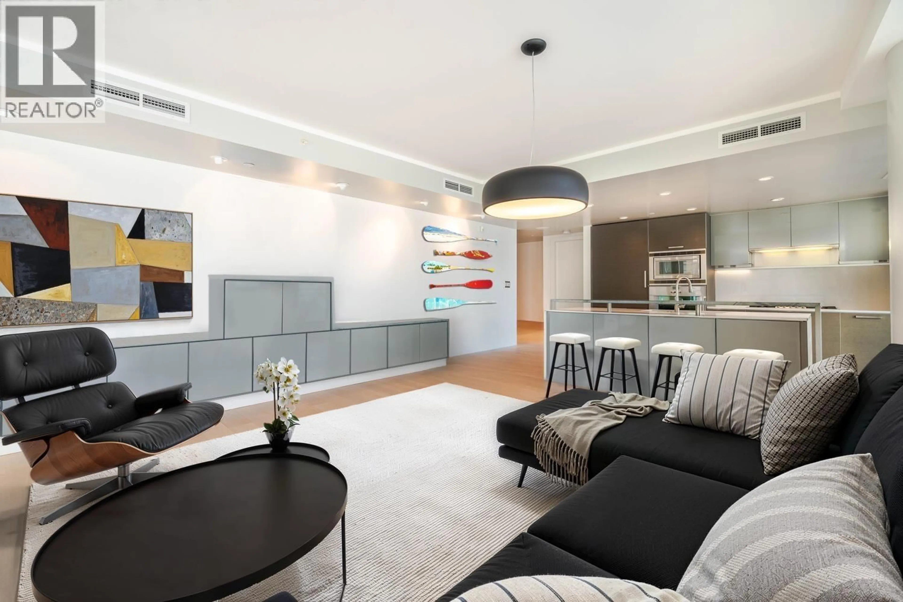 Living room with furniture, unknown for 702 - 1499 PENDER STREET, Vancouver British Columbia V6G0A7