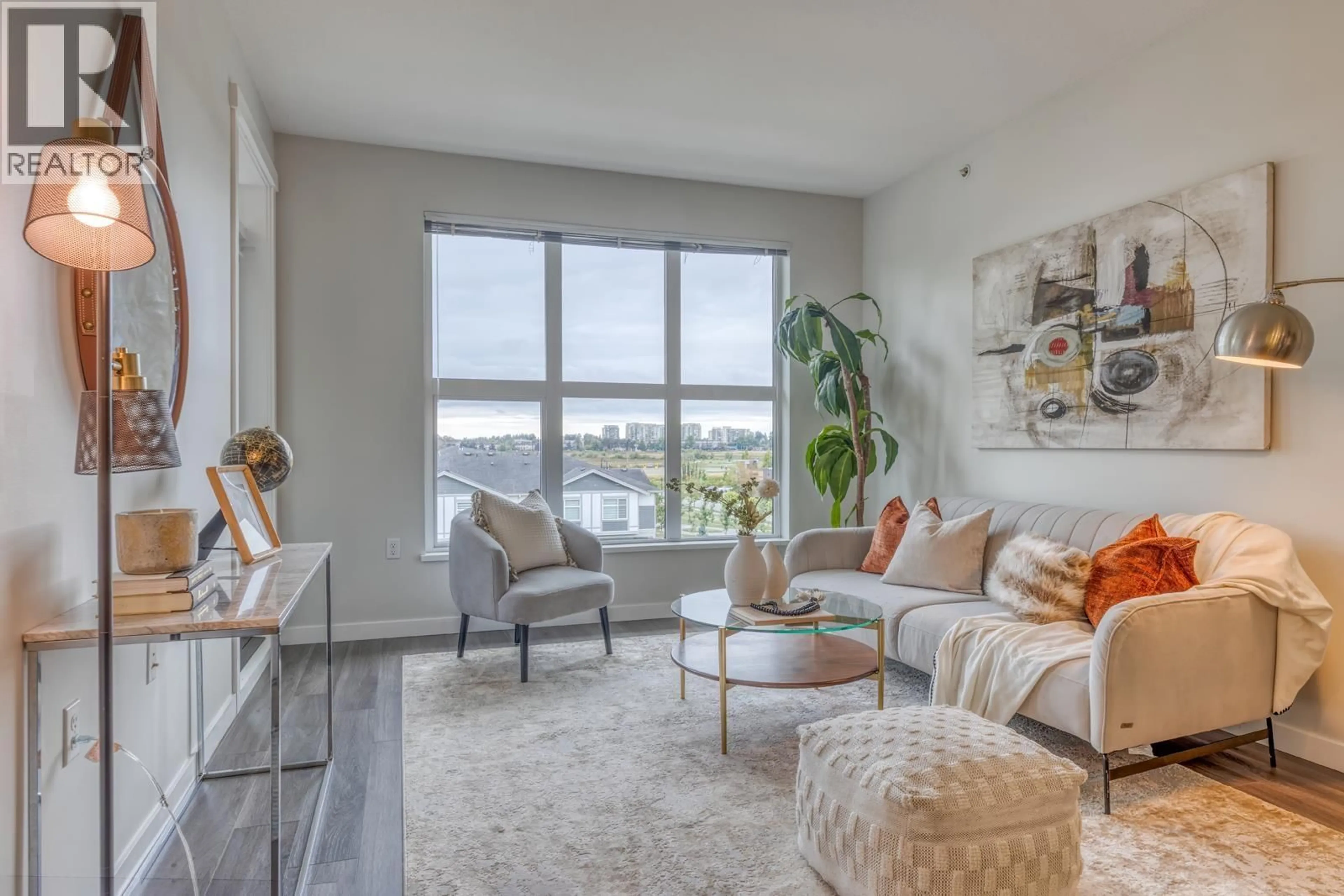 Living room with furniture, unknown for 436 - 9551 ALEXANDRA ROAD, Richmond British Columbia V6X0S6