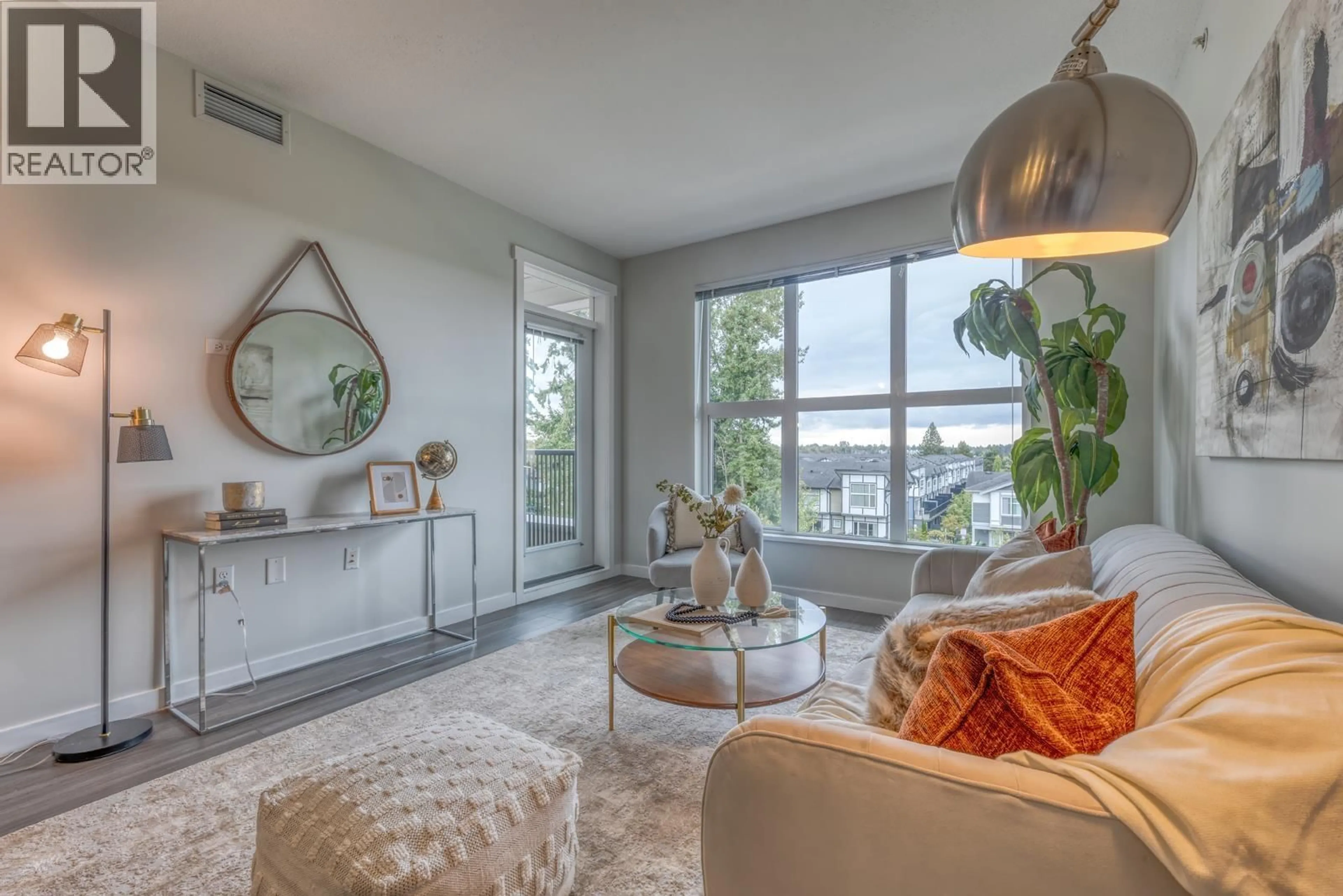 Living room with furniture, unknown for 436 - 9551 ALEXANDRA ROAD, Richmond British Columbia V6X0S6