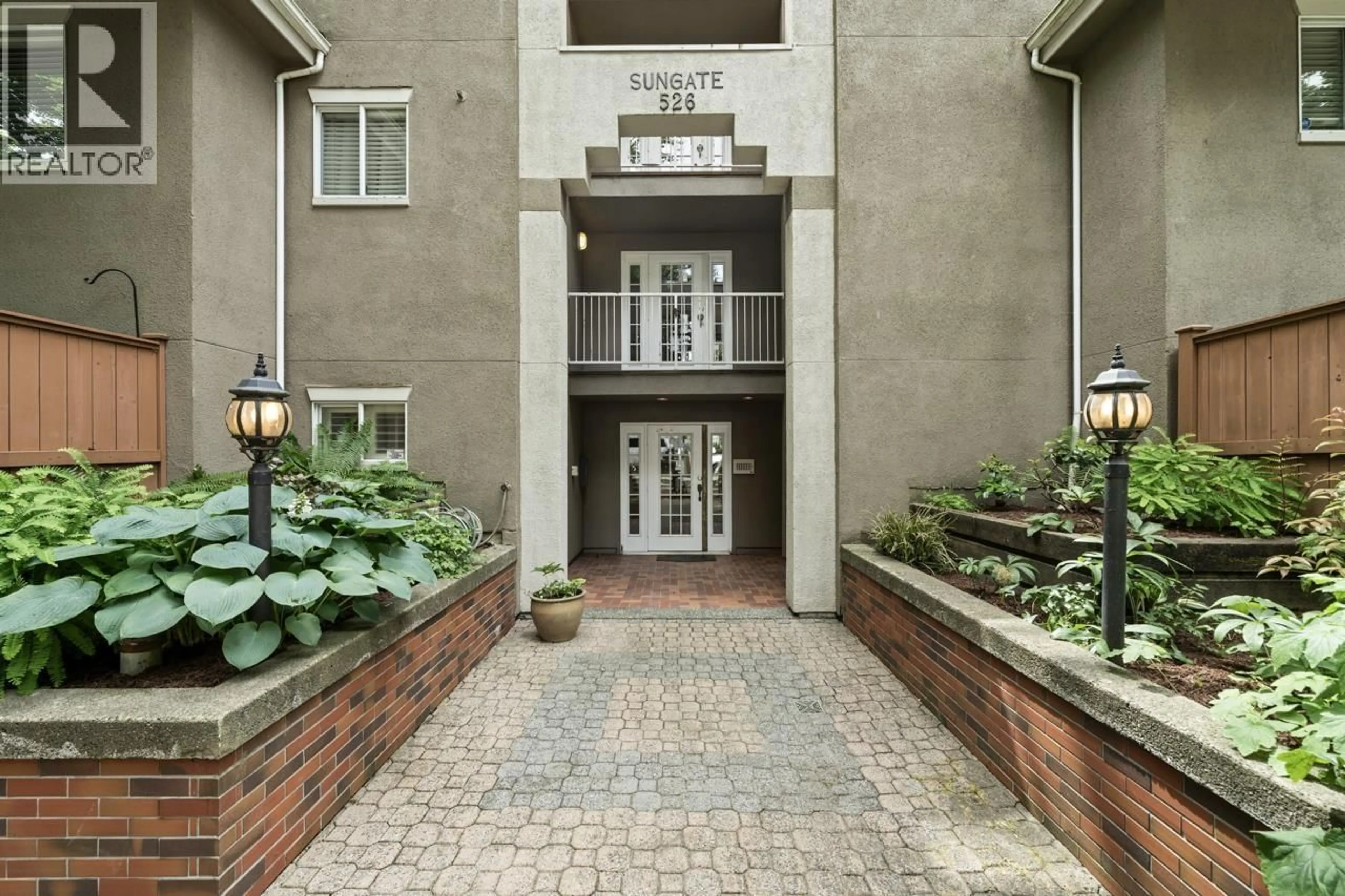 Unknown for 104 - 526 13TH AVENUE, Vancouver British Columbia V5Z1N7