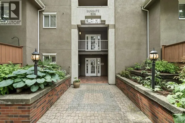 104 - 526 13TH AVENUE, Vancouver 2