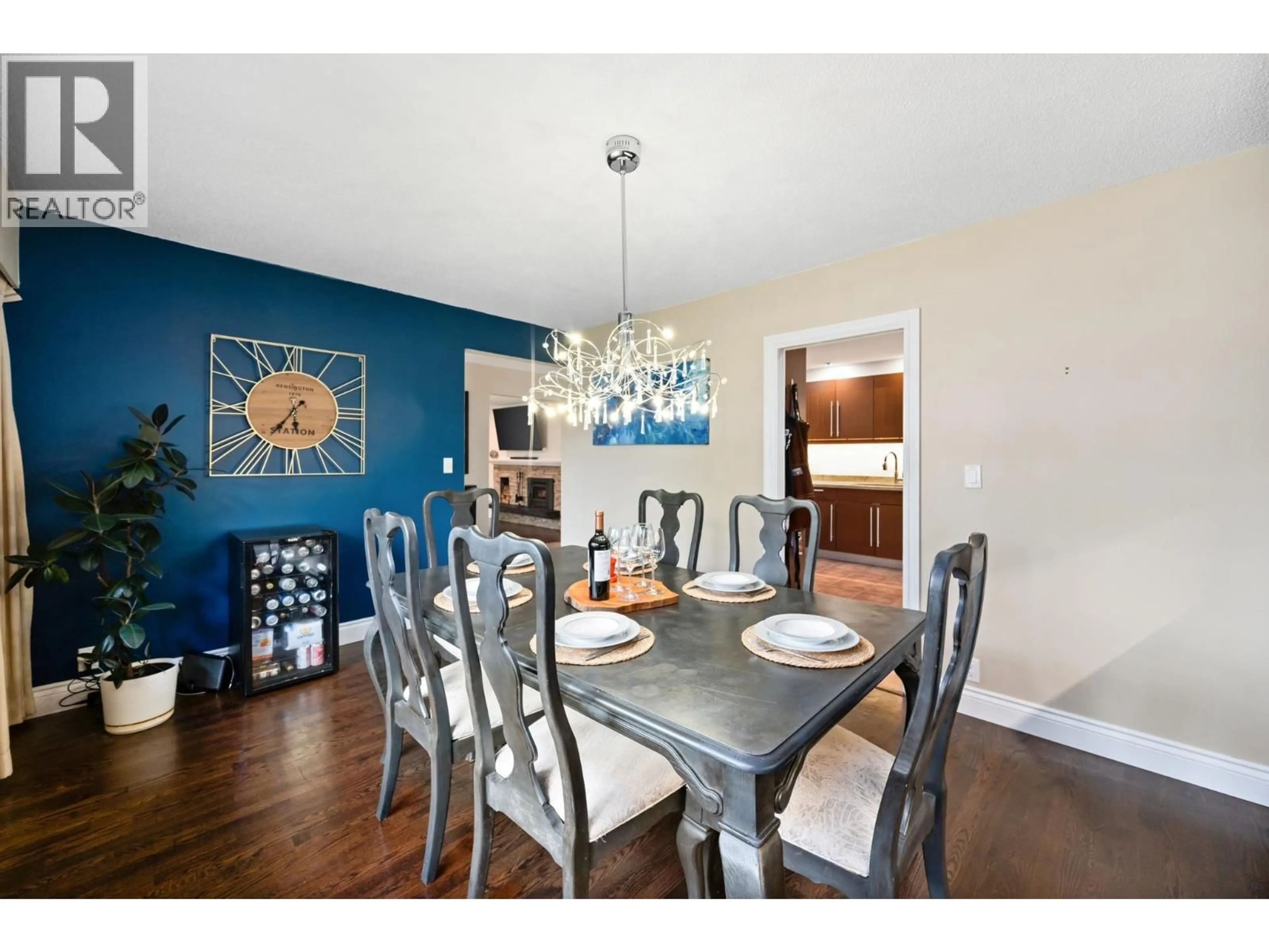 Dining room, wood/laminate floor for 4844 7A AVENUE, Delta British Columbia V4M1R2