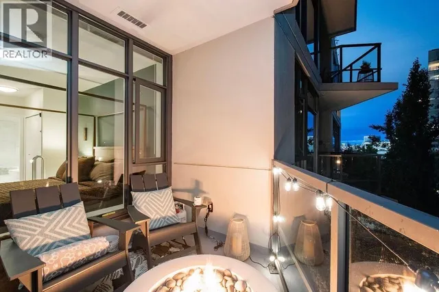 206 - 135 2ND STREET, North Vancouver