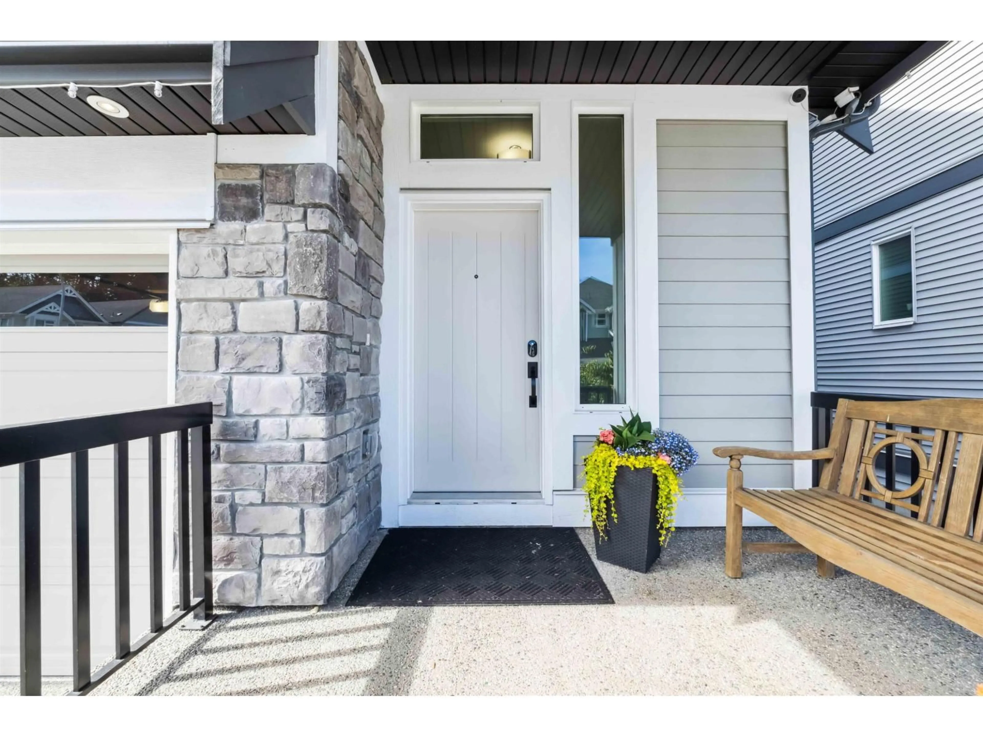 Unknown for 20427 78B AVENUE, Langley British Columbia V2Y1X4