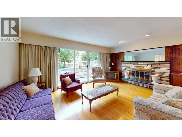 2540 25TH AVENUE, Vancouver 2