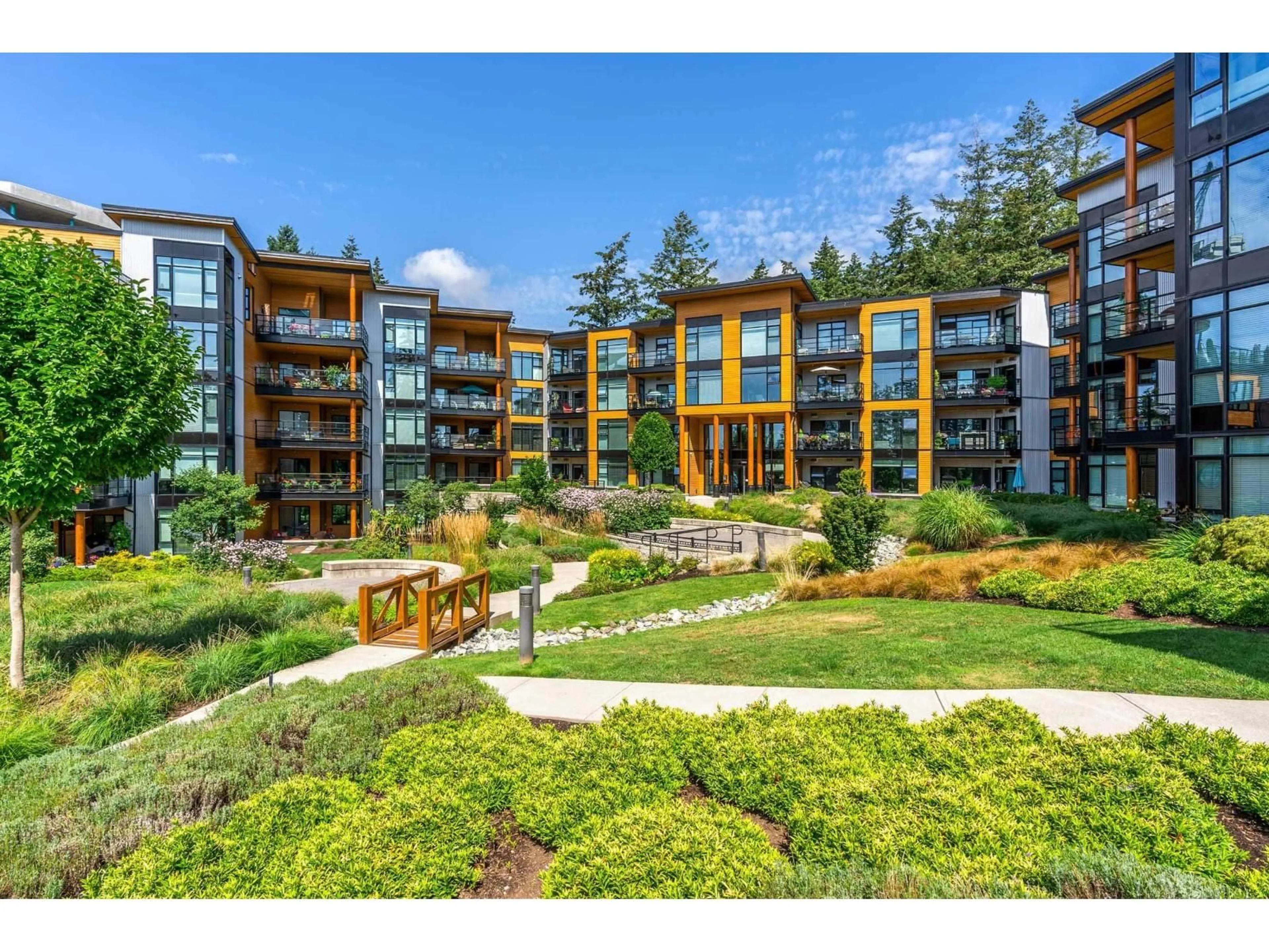 Unknown for 216 - 14855 THRIFT AVENUE, White Rock British Columbia V4B2J6