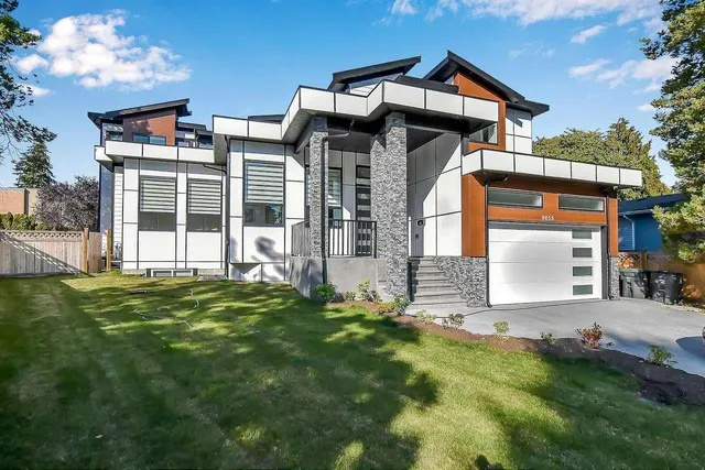 9053 ALEXANDRIA CRESCENT, Surrey 2