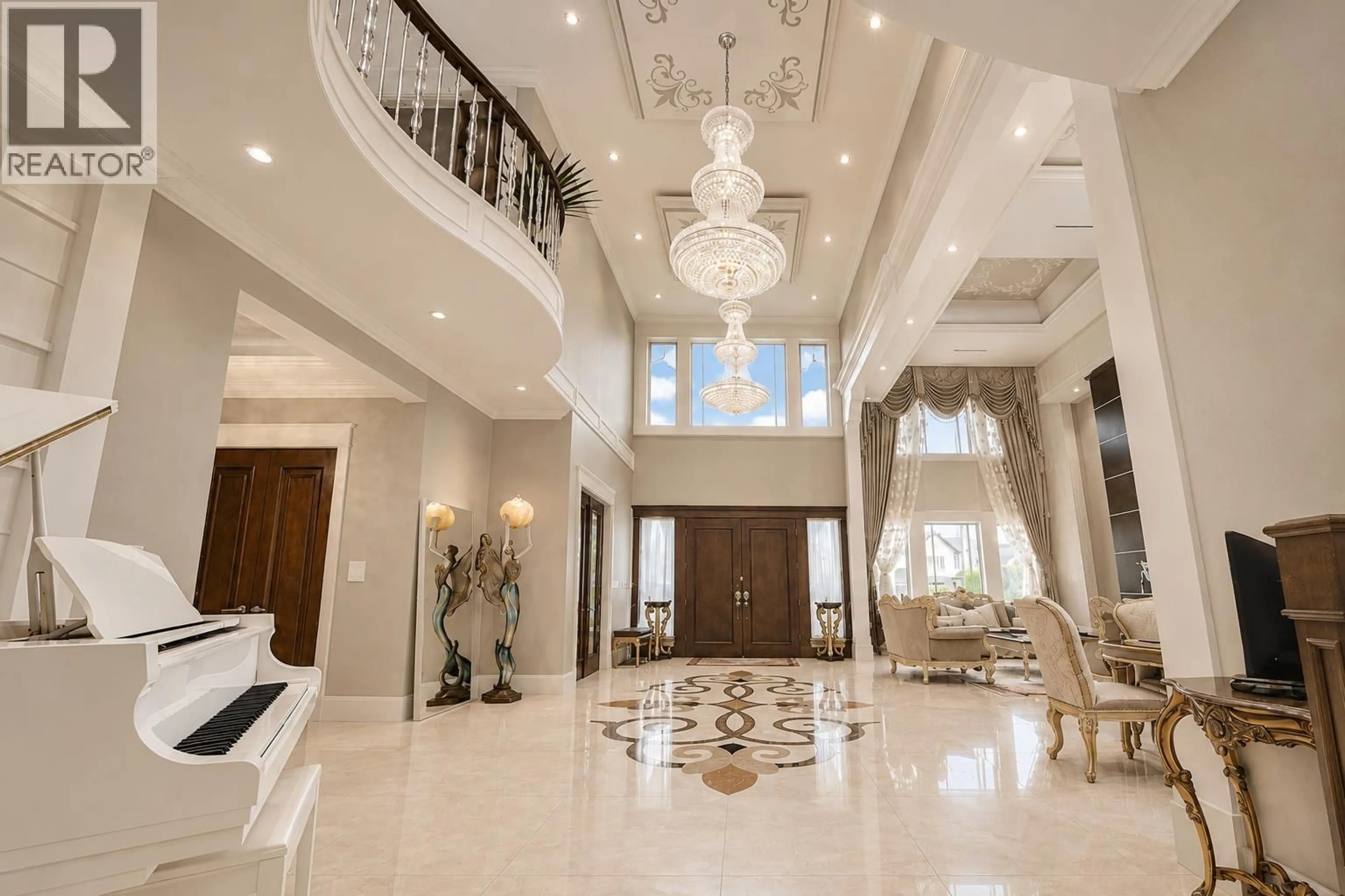 Indoor foyer for 7431 MONTANA ROAD, Richmond British Columbia V7C2K7
