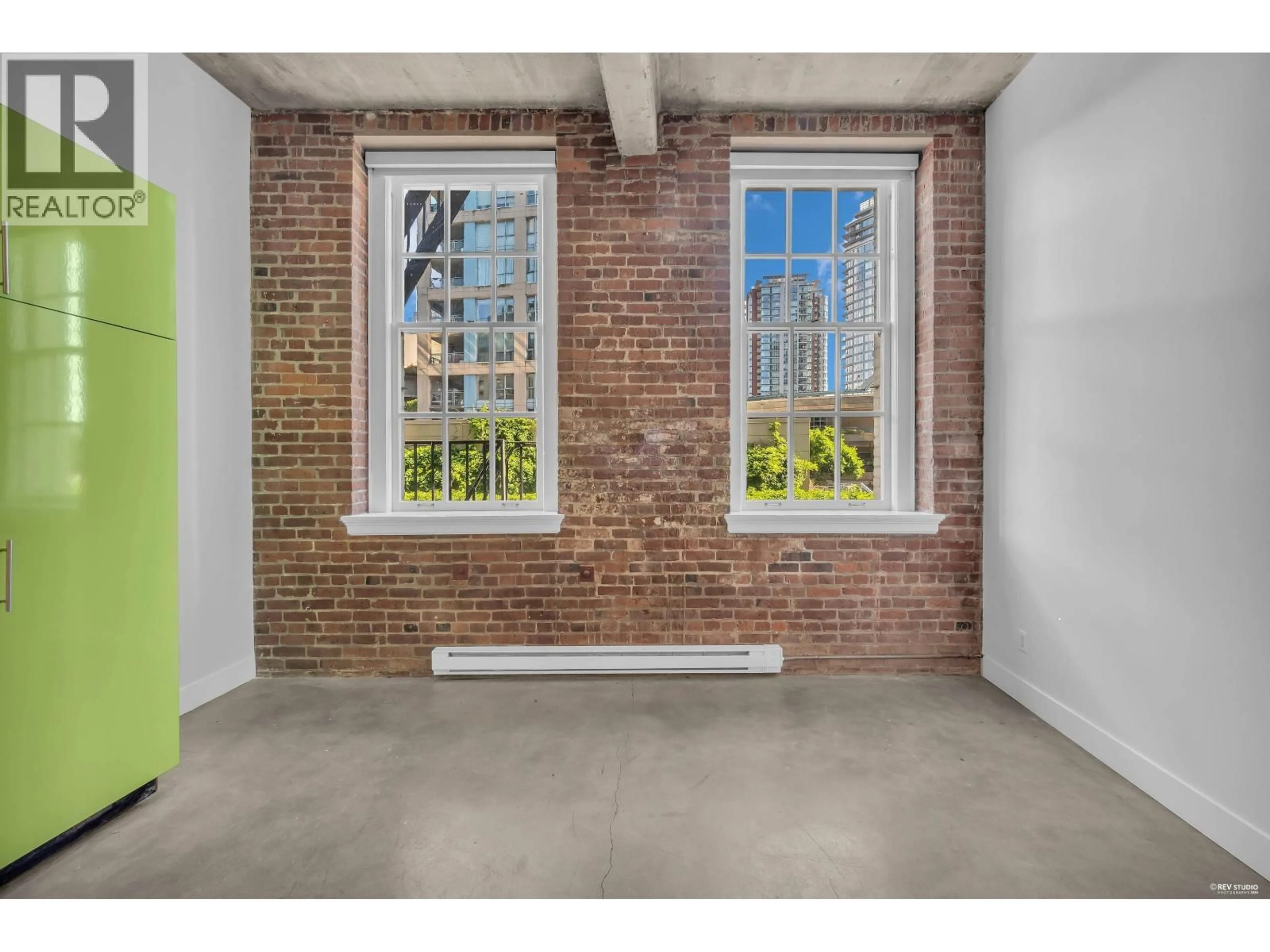Unknown for 209 - 546 BEATTY STREET, Vancouver British Columbia V6B2L3