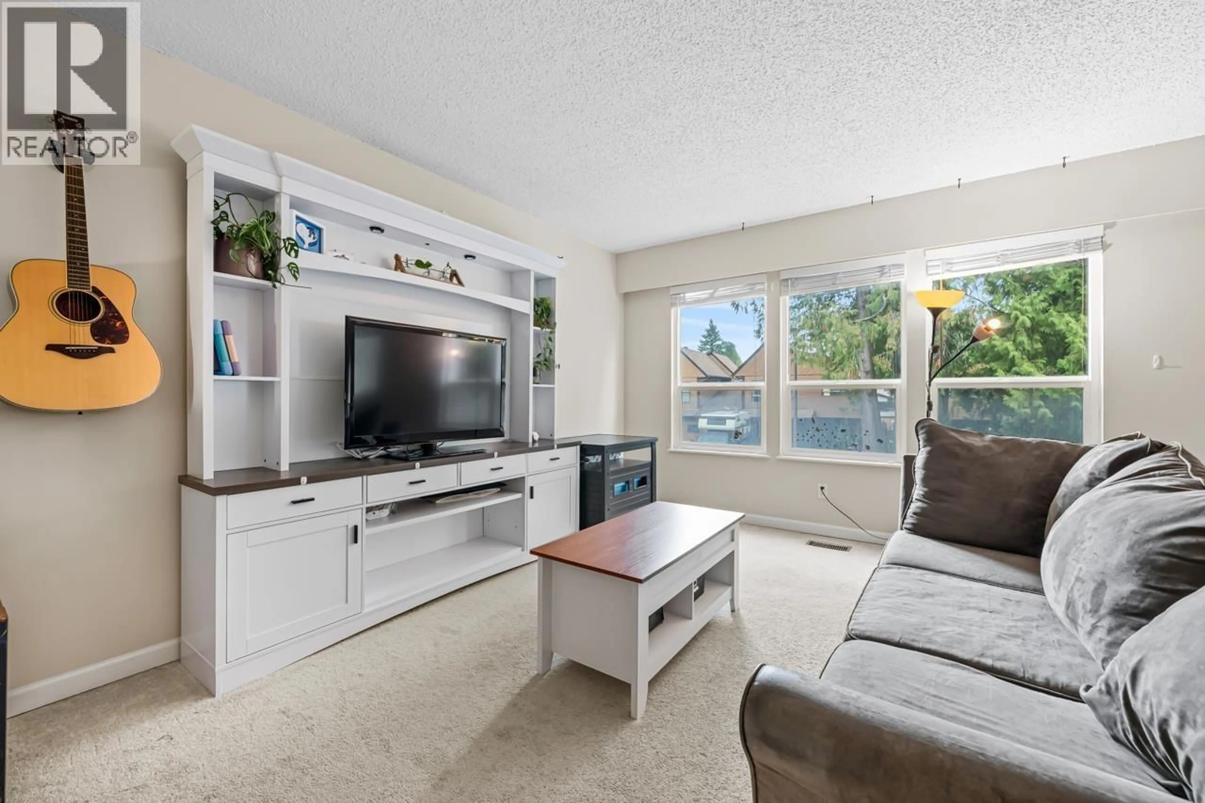 Living room with furniture, unknown for 34 - 2719 ST. MICHAEL STREET, Port Coquitlam British Columbia V3B5R4