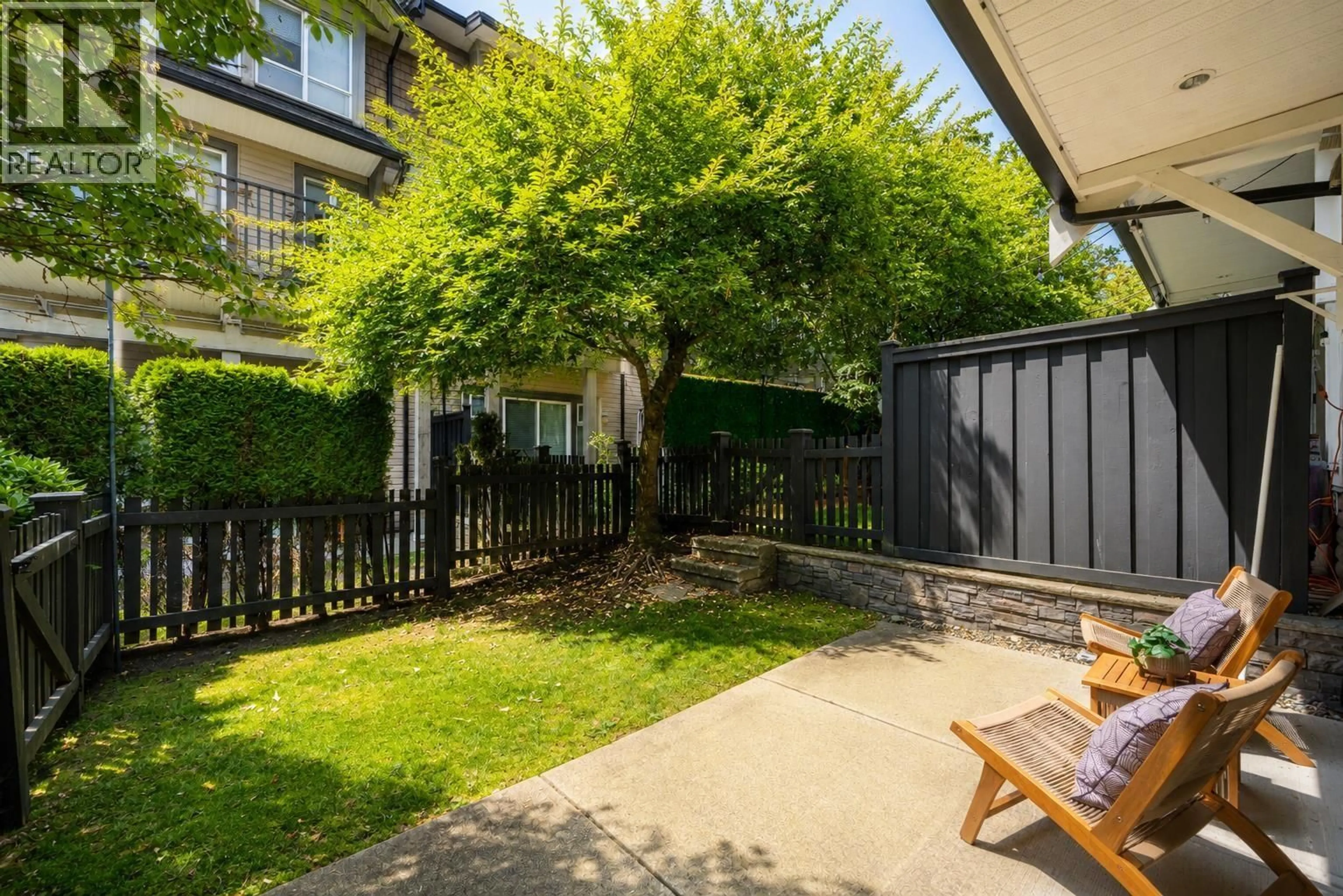 Patio, street for 114 - 1460 SOUTHVIEW STREET, Coquitlam British Columbia V3E0G6