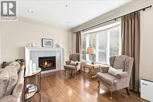 3493 OXFORD STREET, Vancouver 5