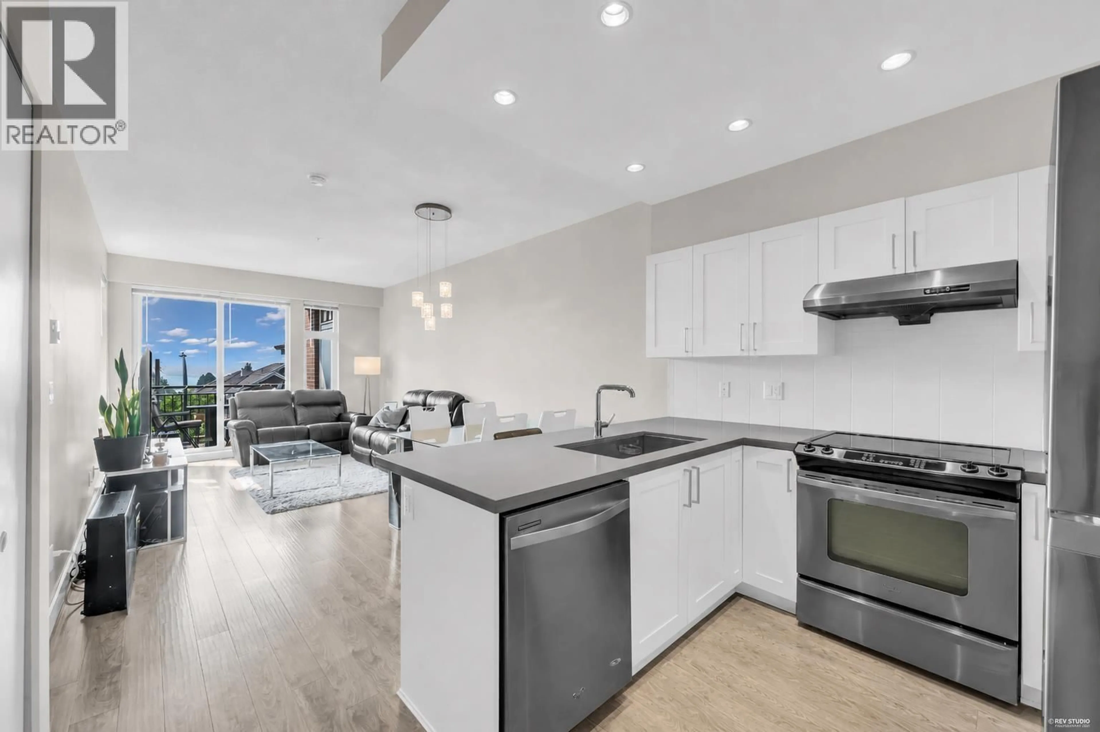 Open concept kitchen, unknown for 2201 - 963 CHARLAND AVENUE, Coquitlam British Columbia V3K0E2
