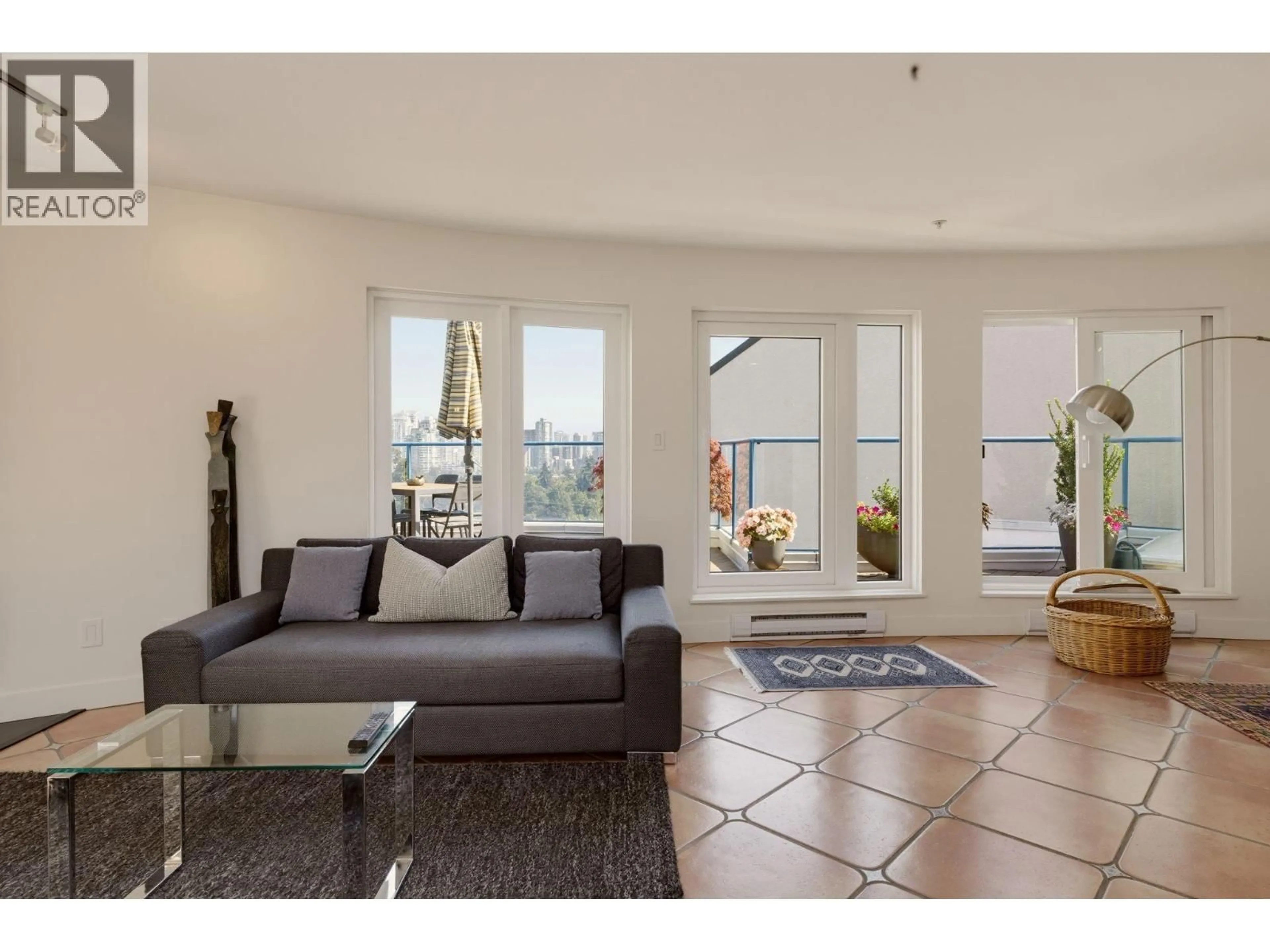Living room with furniture, unknown for P1 - 1038 7TH AVENUE, Vancouver British Columbia V6H1B3