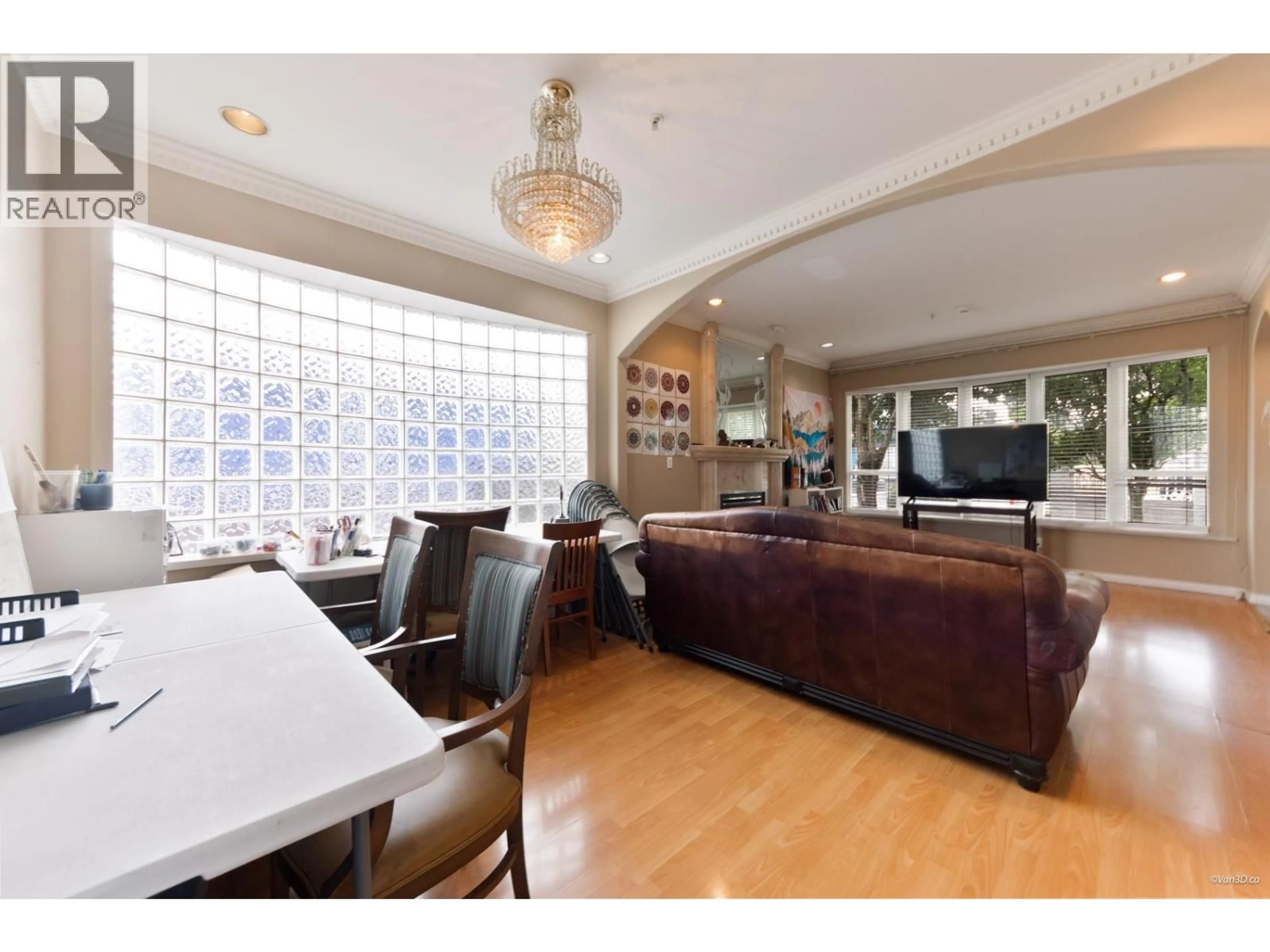 Dining room, unknown for 3207 VIMY CRESCENT, Vancouver British Columbia V5M4B5
