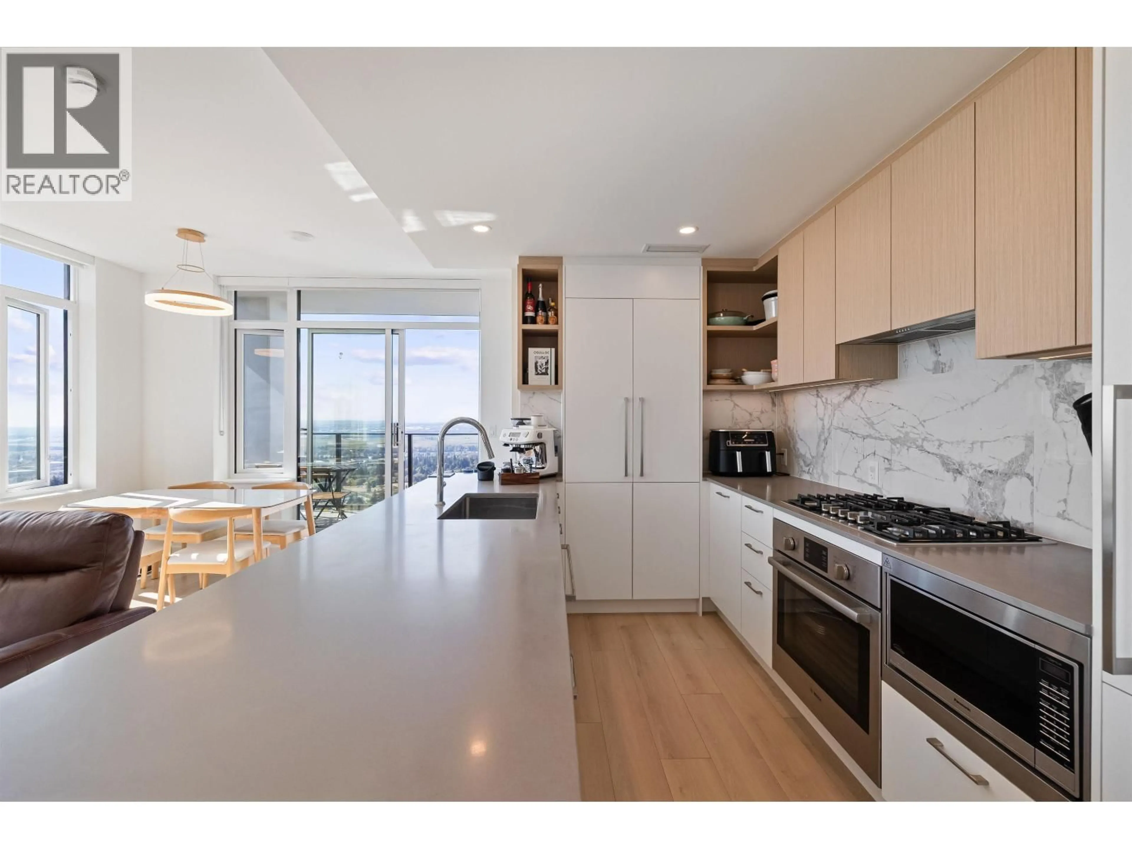 Open concept kitchen, unknown for 3201 - 6468 WILLINGDON AVENUE, Burnaby British Columbia V5H0L3