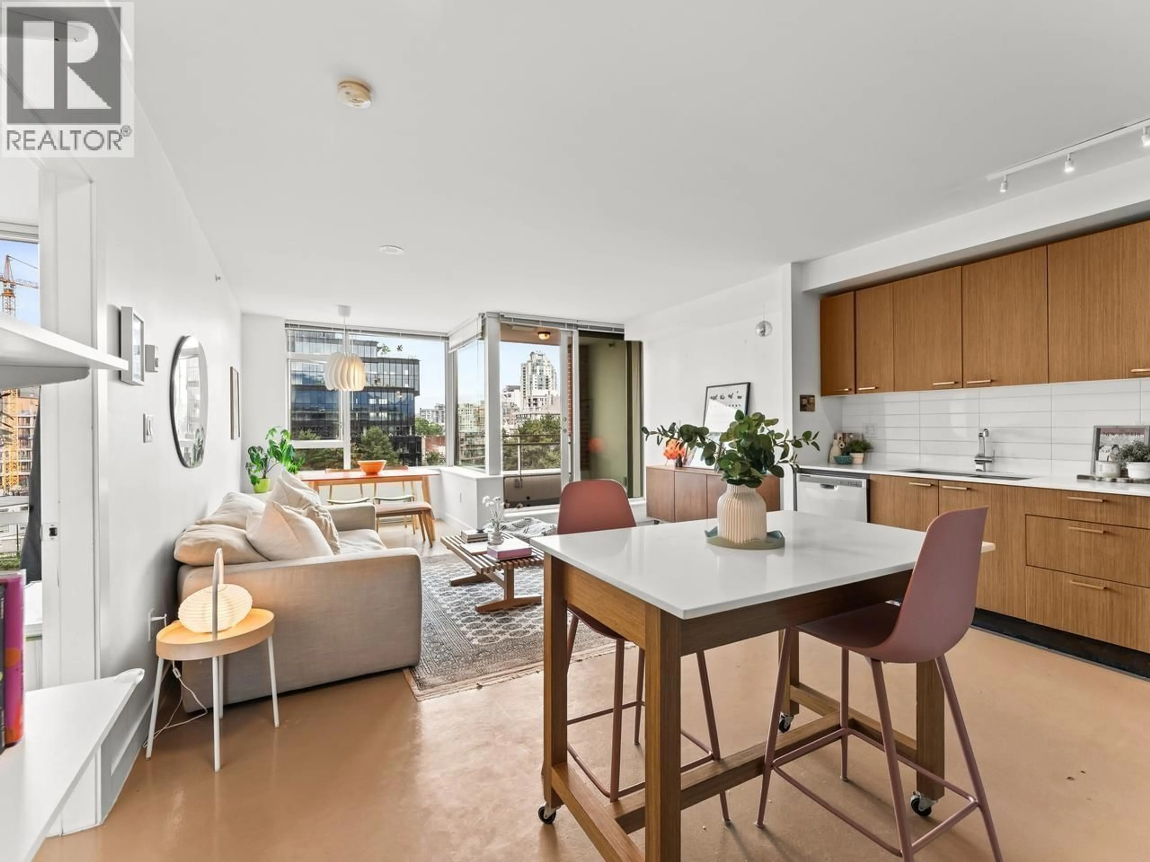 Open concept kitchen, unknown for 715 - 221 UNION STREET, Vancouver British Columbia V6A0B4
