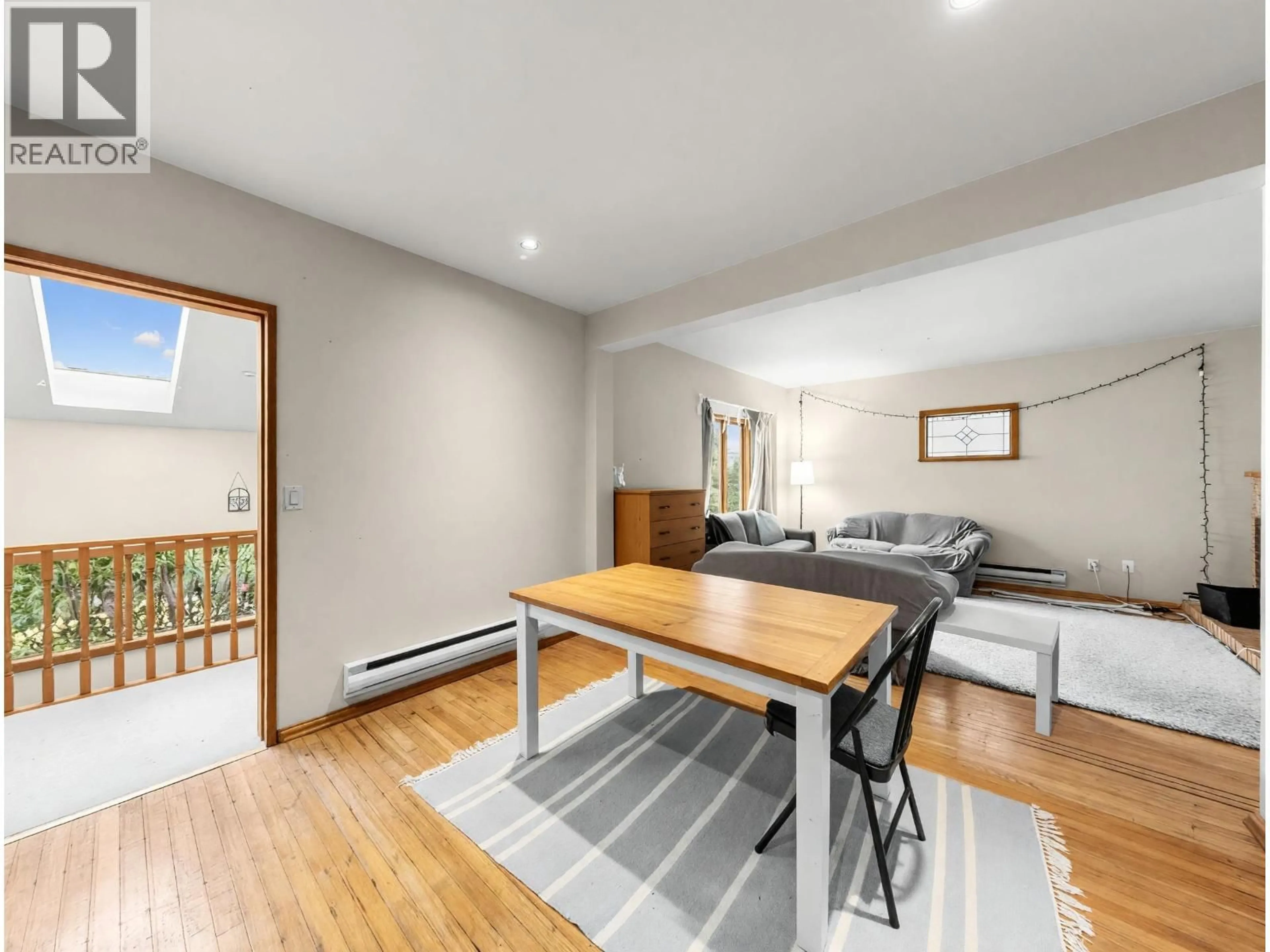 A pic of a room for 4058 17TH AVENUE, Vancouver British Columbia V6S1A6
