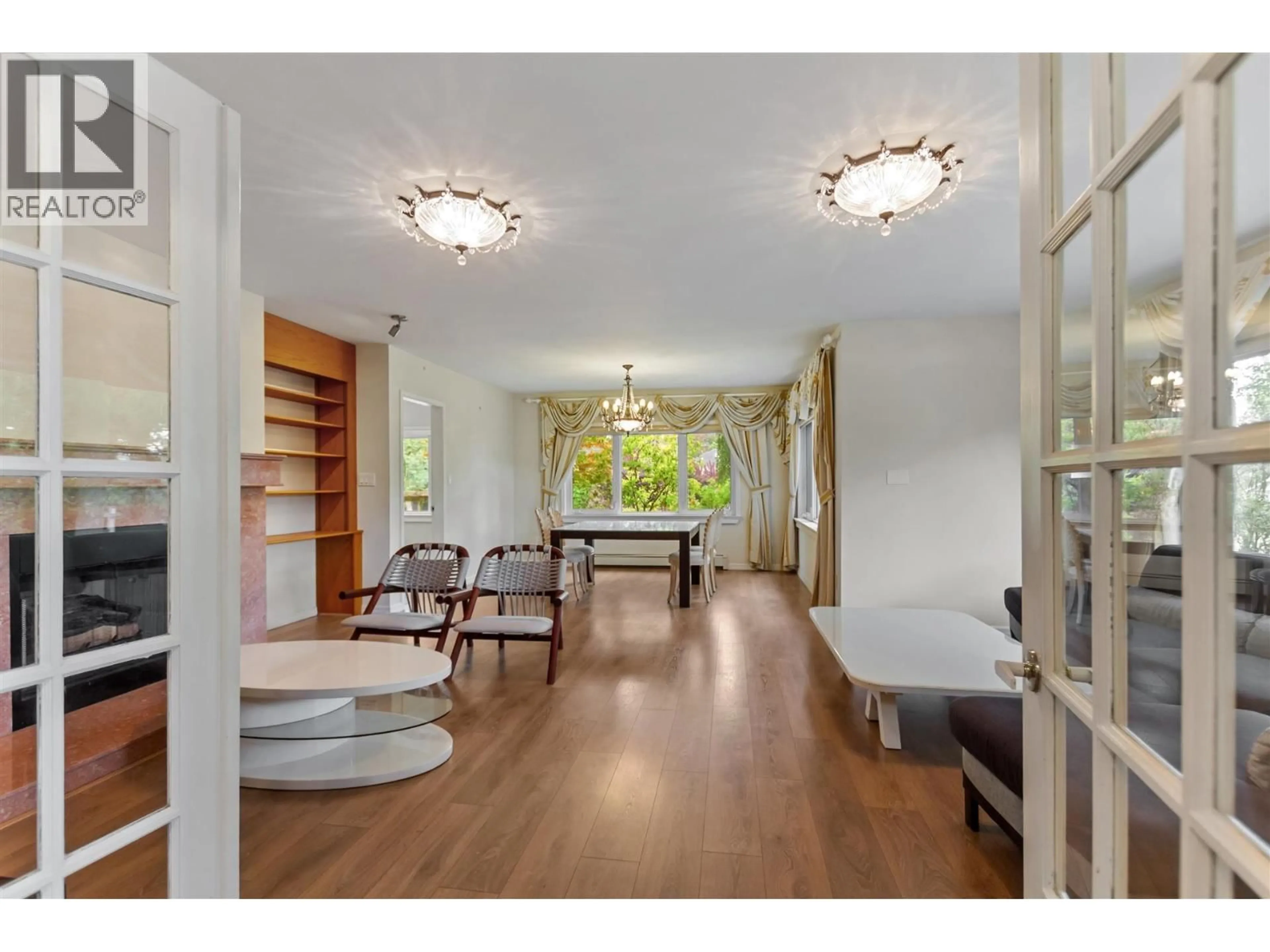 Indoor foyer for 1806 WESTERN PARKWAY, Vancouver British Columbia V6T1V4