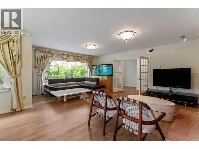 1806 WESTERN PARKWAY, Vancouver 3