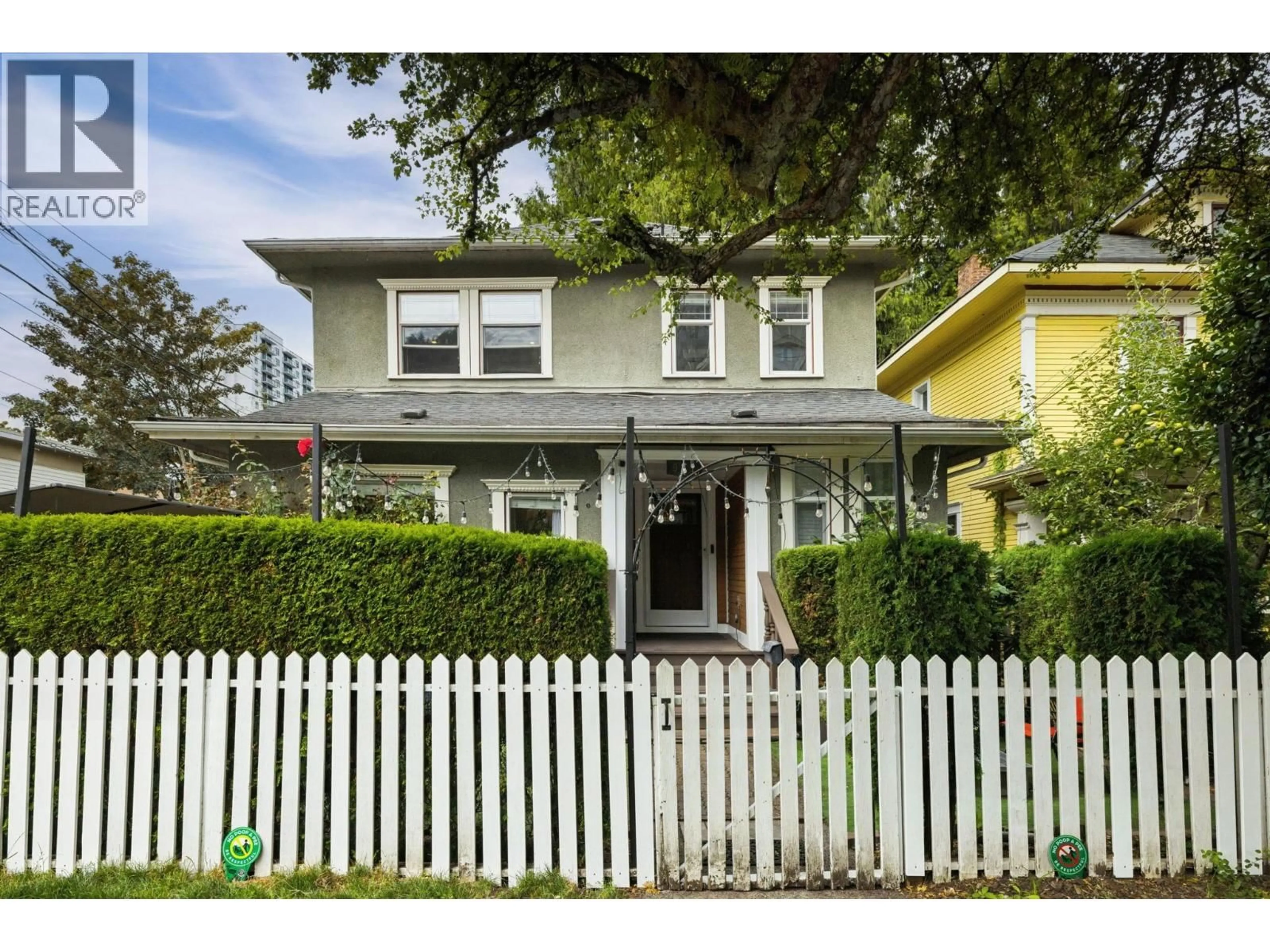 Home with vinyl exterior material, street for 971 NICOLA STREET, Vancouver British Columbia V6G2C7
