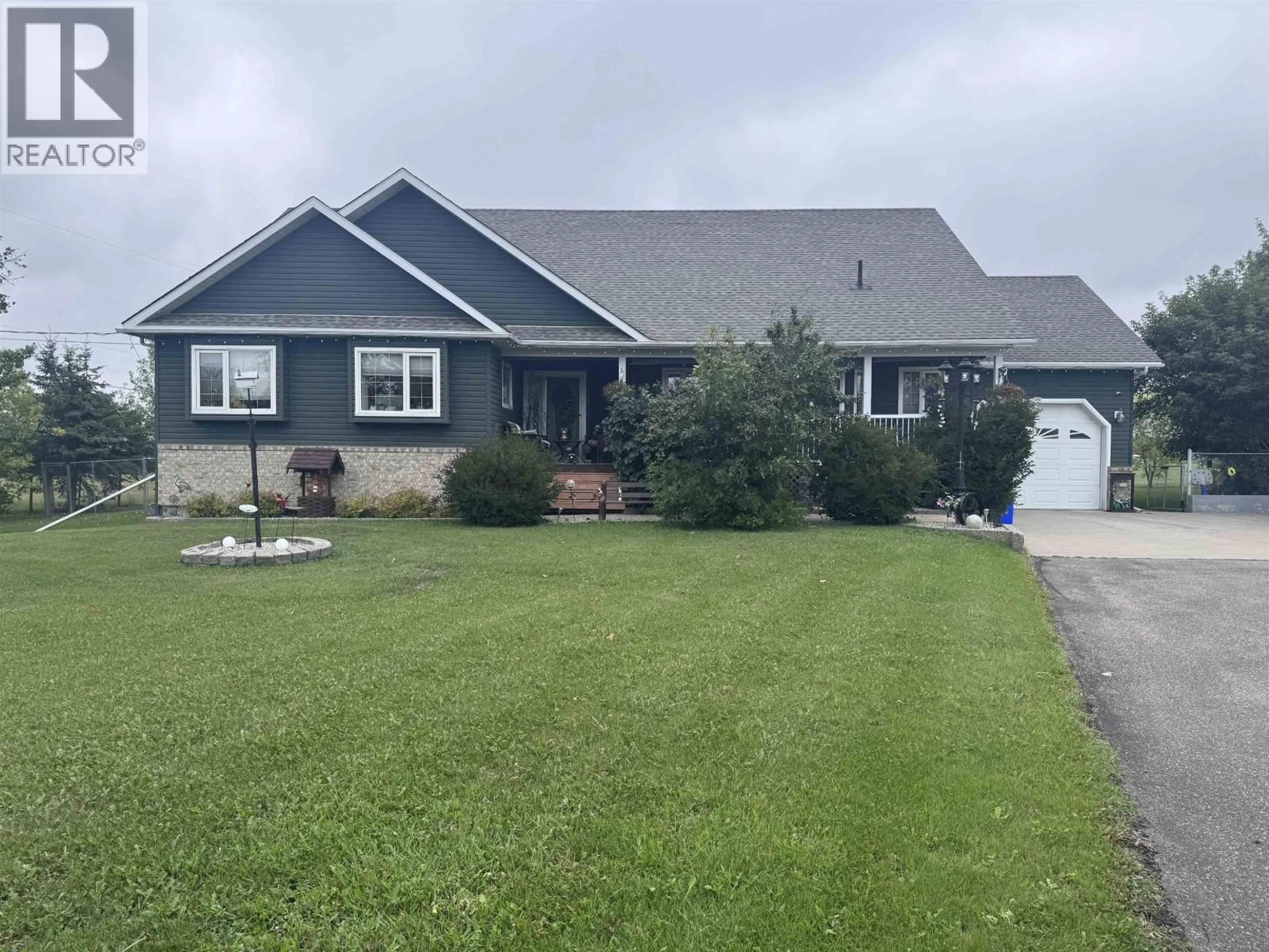 A pic from outside/outdoor area/front of a property/back of a property/a pic from drone, unknown for 12098 91 STREET, Fort St. John British Columbia V1J8C3
