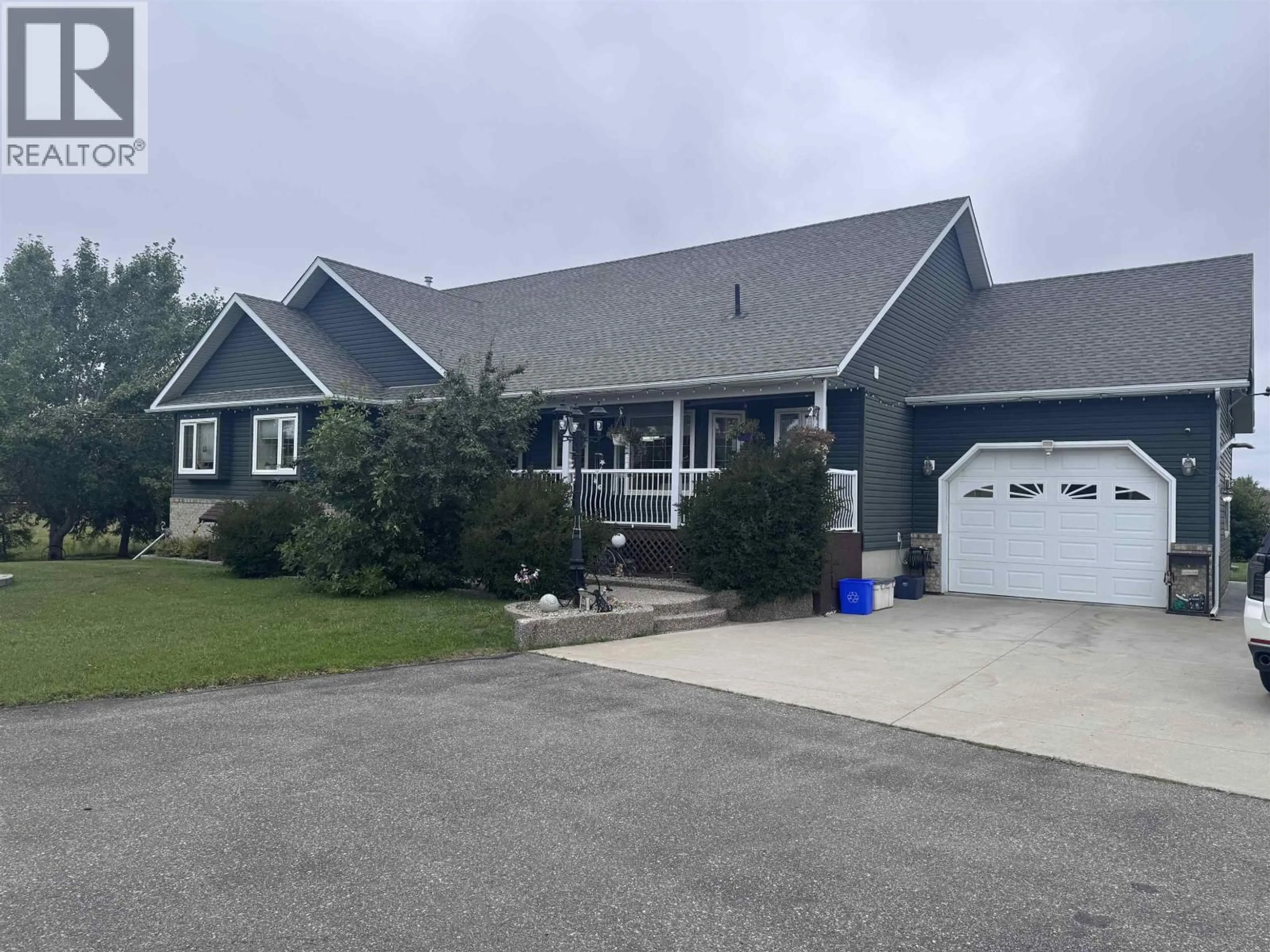 Home with vinyl exterior material, unknown for 12098 91 STREET, Fort St. John British Columbia V1J8C3