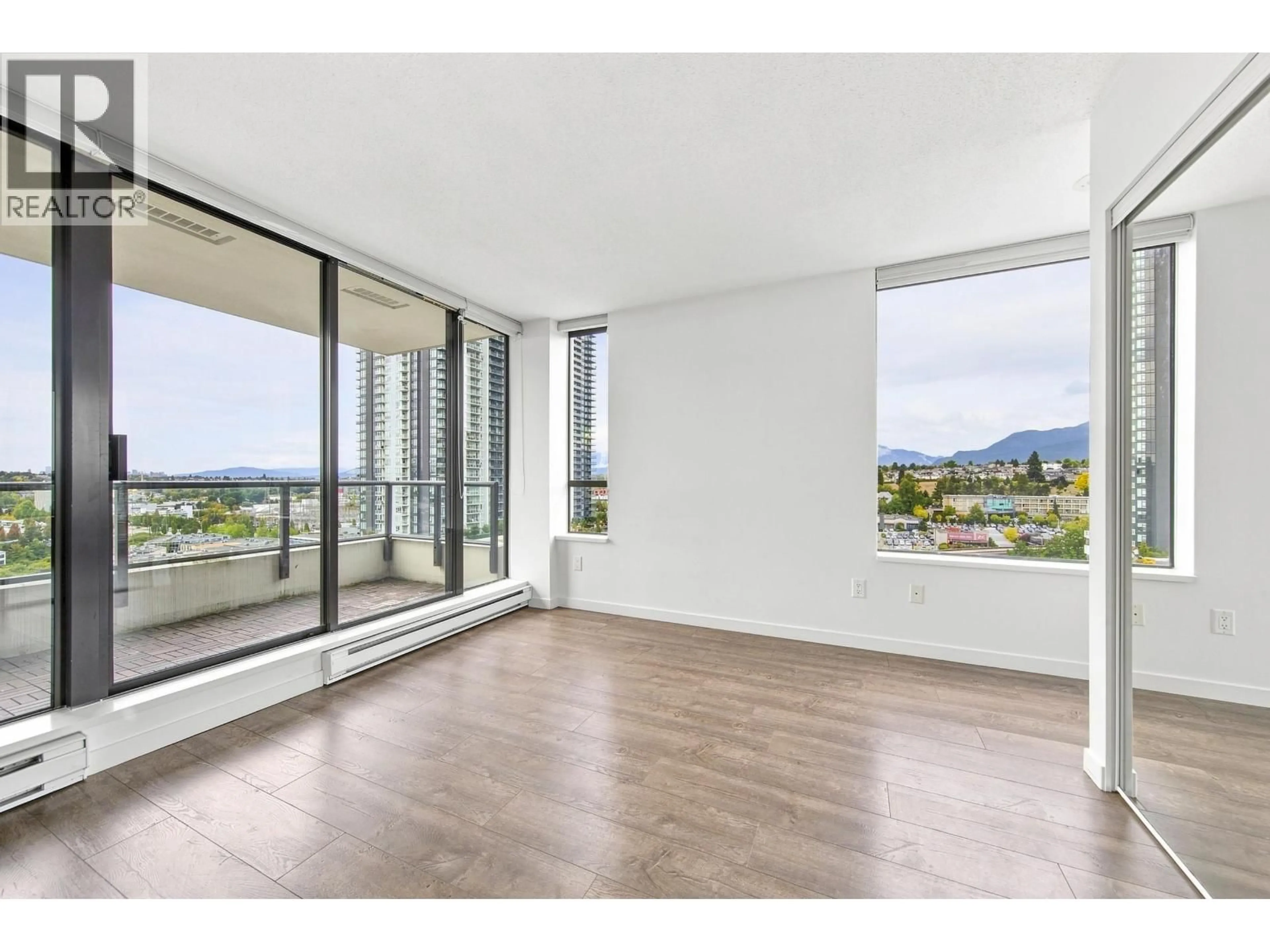 A pic of a room for 1806 - 4182 DAWSON STREET, Burnaby British Columbia V5C0A4