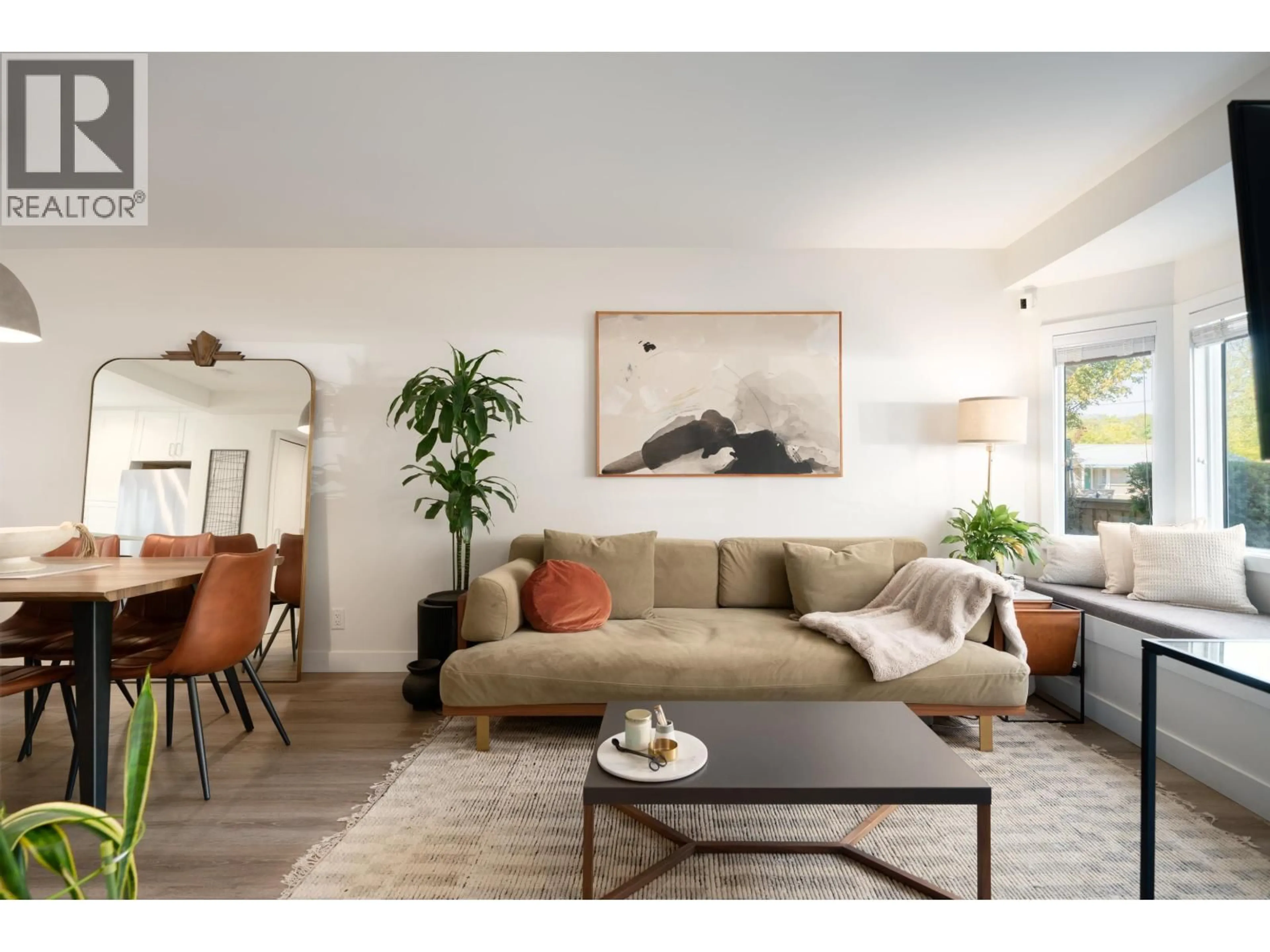 Living room with furniture, wood/laminate floor for 329 GARDEN DRIVE, Vancouver British Columbia V5L4Z1