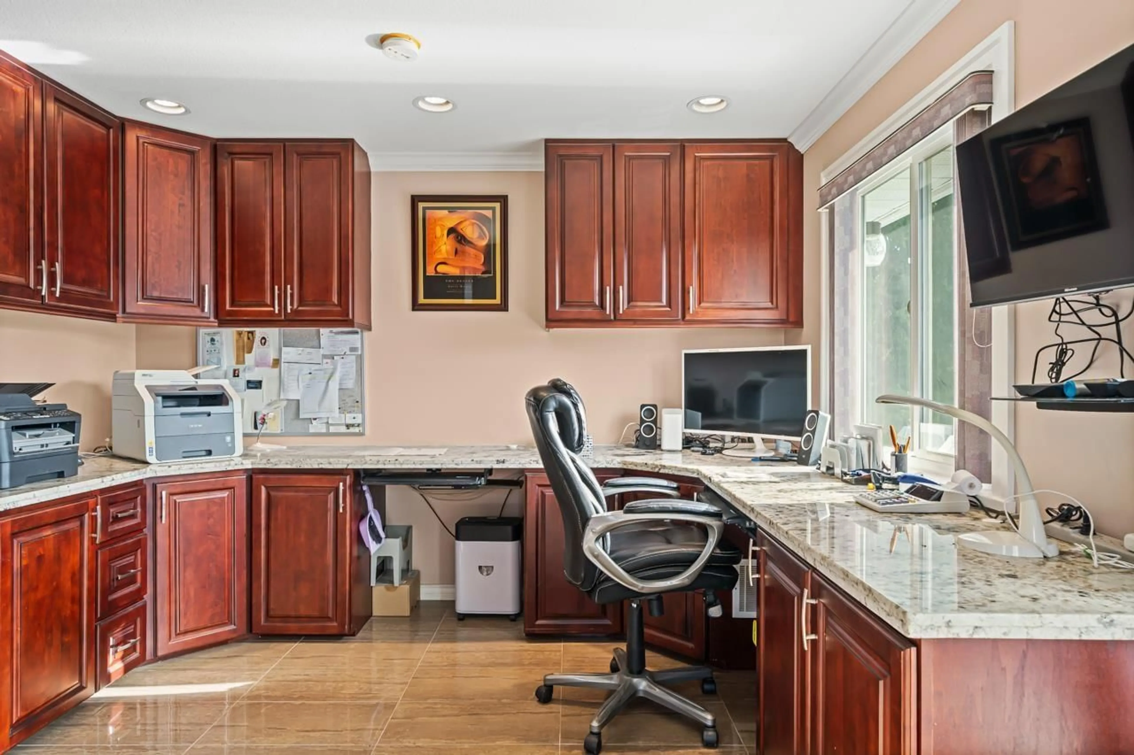 Unknown for 6588 148A STREET, Surrey British Columbia V3S7A2