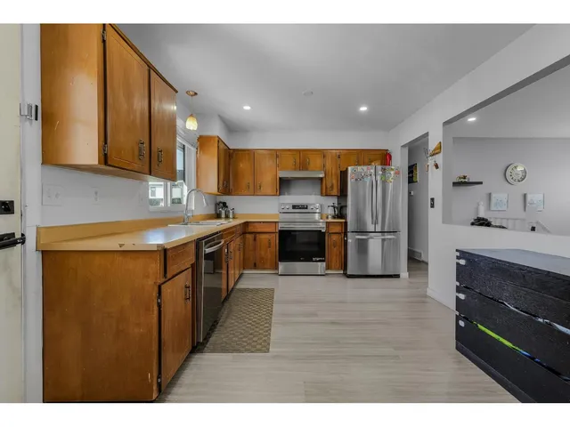 2011 MCMILLAN ROAD, Abbotsford 2