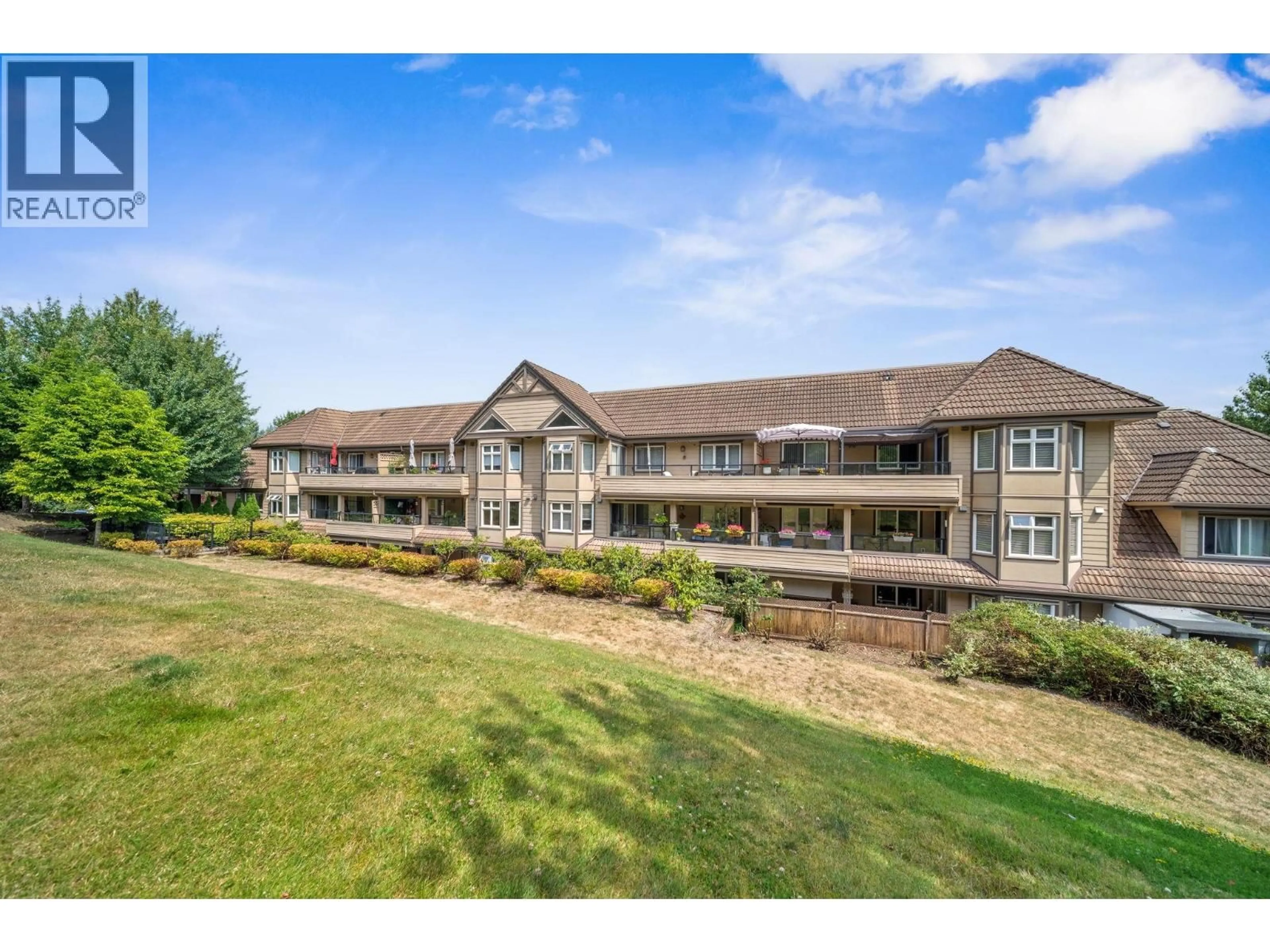 A pic from outside/outdoor area/front of a property/back of a property/a pic from drone, water/lake/river/ocean view for 302 - 160 SHORELINE CIRCLE, Port Moody British Columbia V3H0B2
