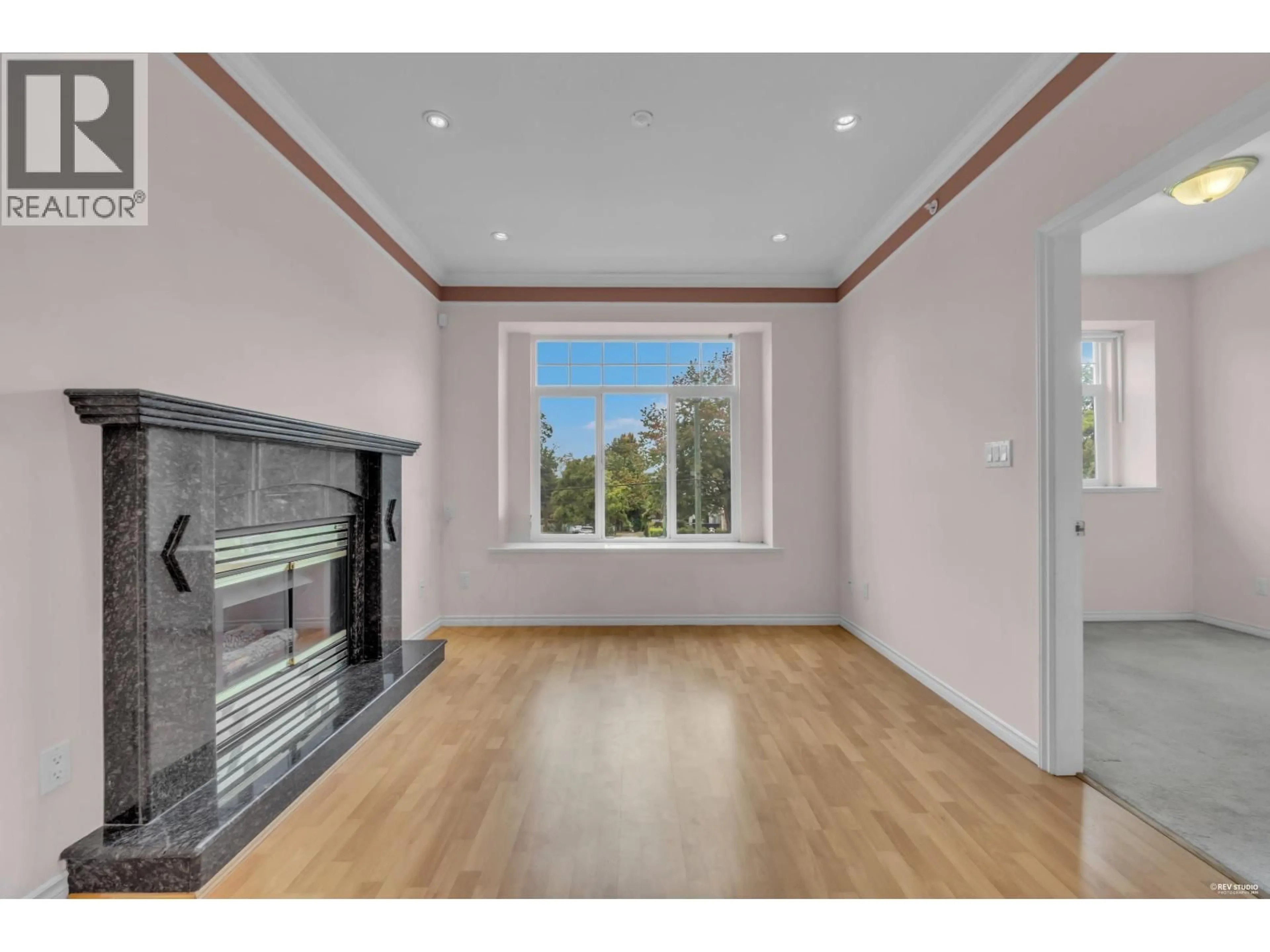 A pic of a room for 1988 NANAIMO STREET, Vancouver British Columbia V5N5C3