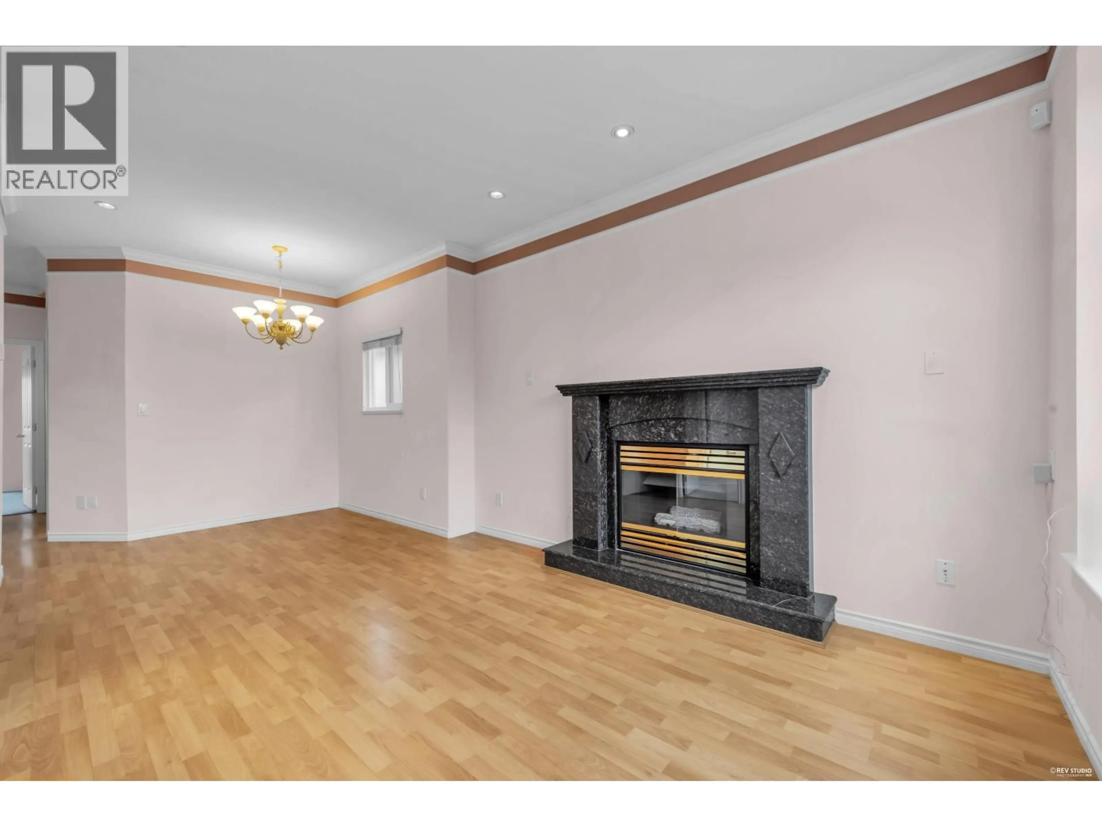 A pic of a room for 1988 NANAIMO STREET, Vancouver British Columbia V5N5C3