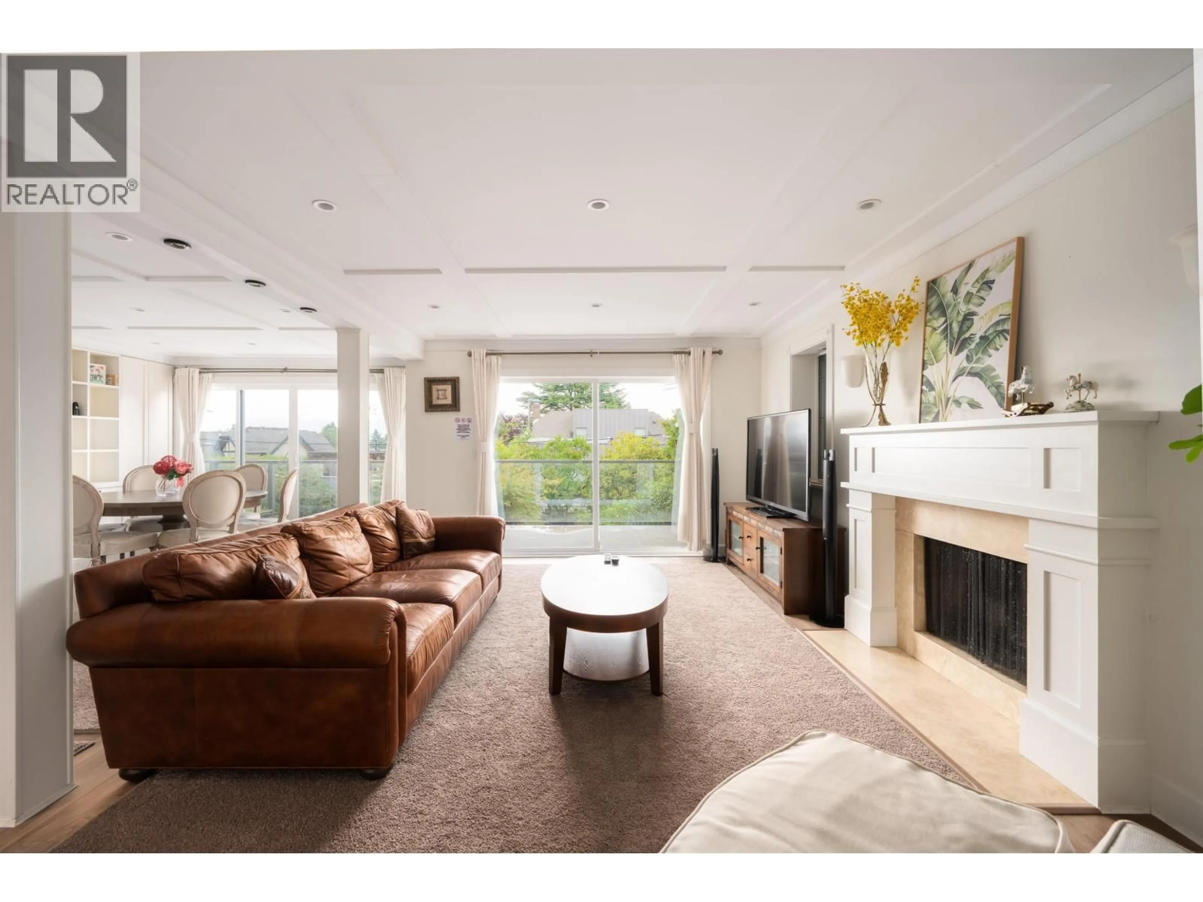 Living room with furniture, unknown for 4333 LOCARNO CRESCENT, Vancouver British Columbia V6R1G2