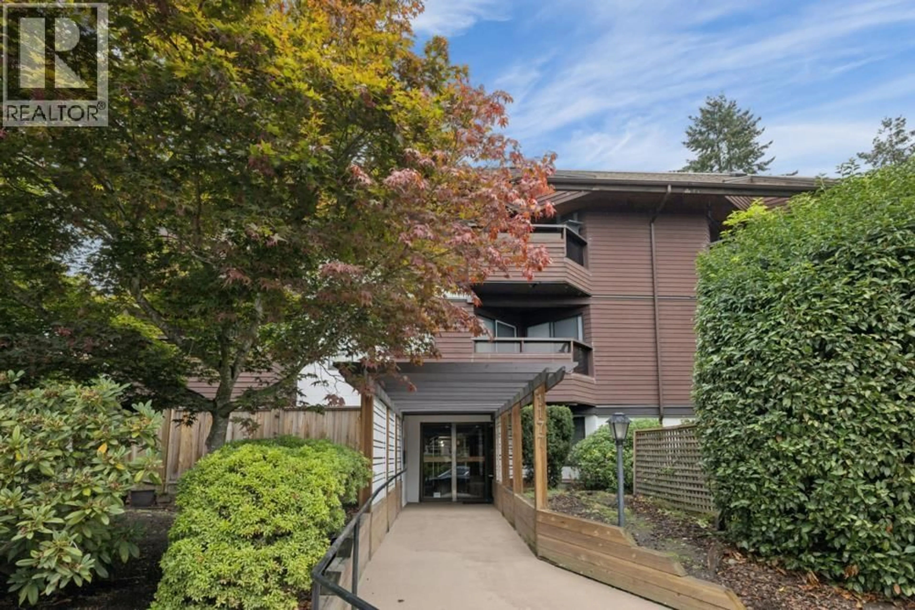 Unknown for 203 - 1177 HOWIE AVENUE, Coquitlam British Columbia V3J1T9