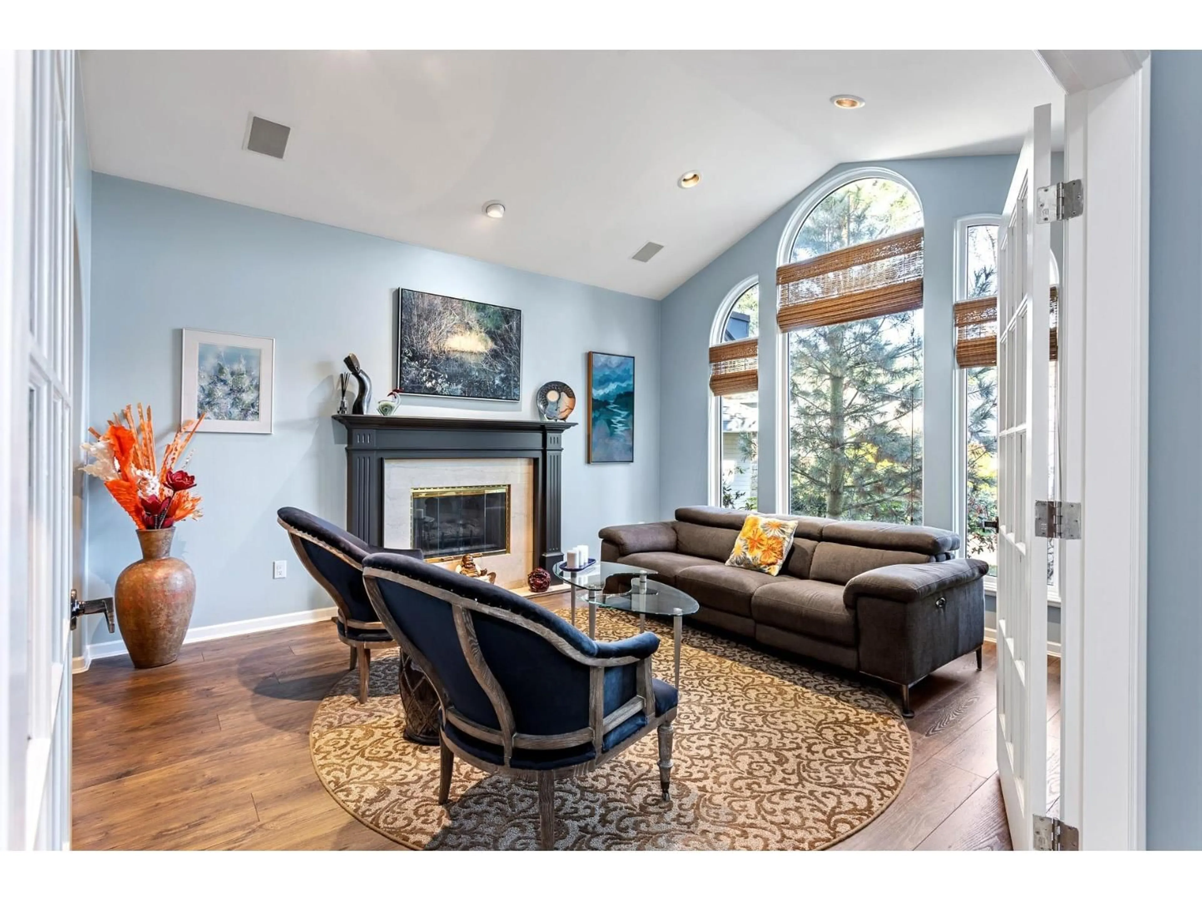 Living room with furniture, unknown for 2456 149A STREET, Surrey British Columbia V4P1N7