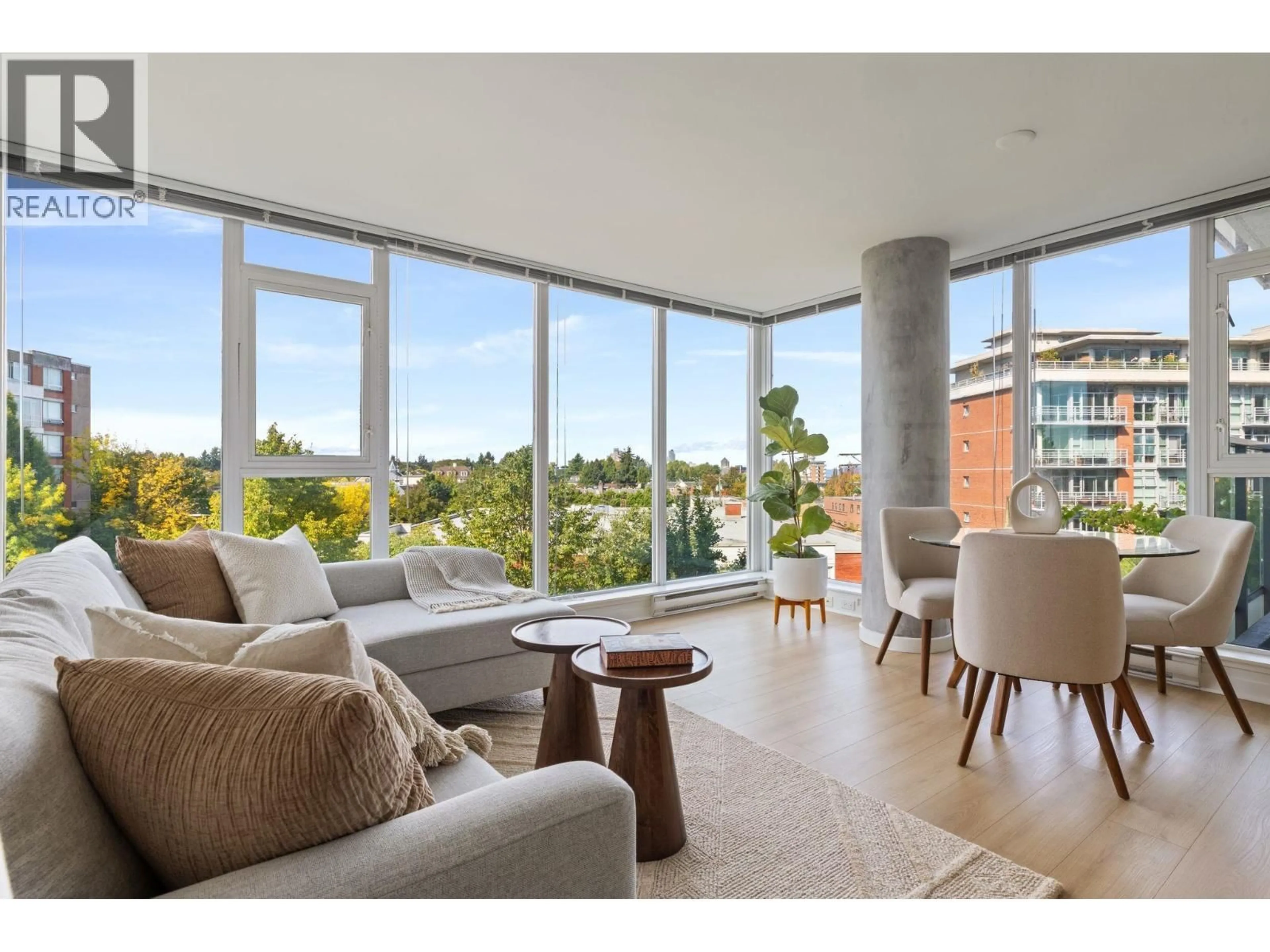 Living room with furniture, unknown for 501 - 2770 SOPHIA STREET, Vancouver British Columbia V5T0A4