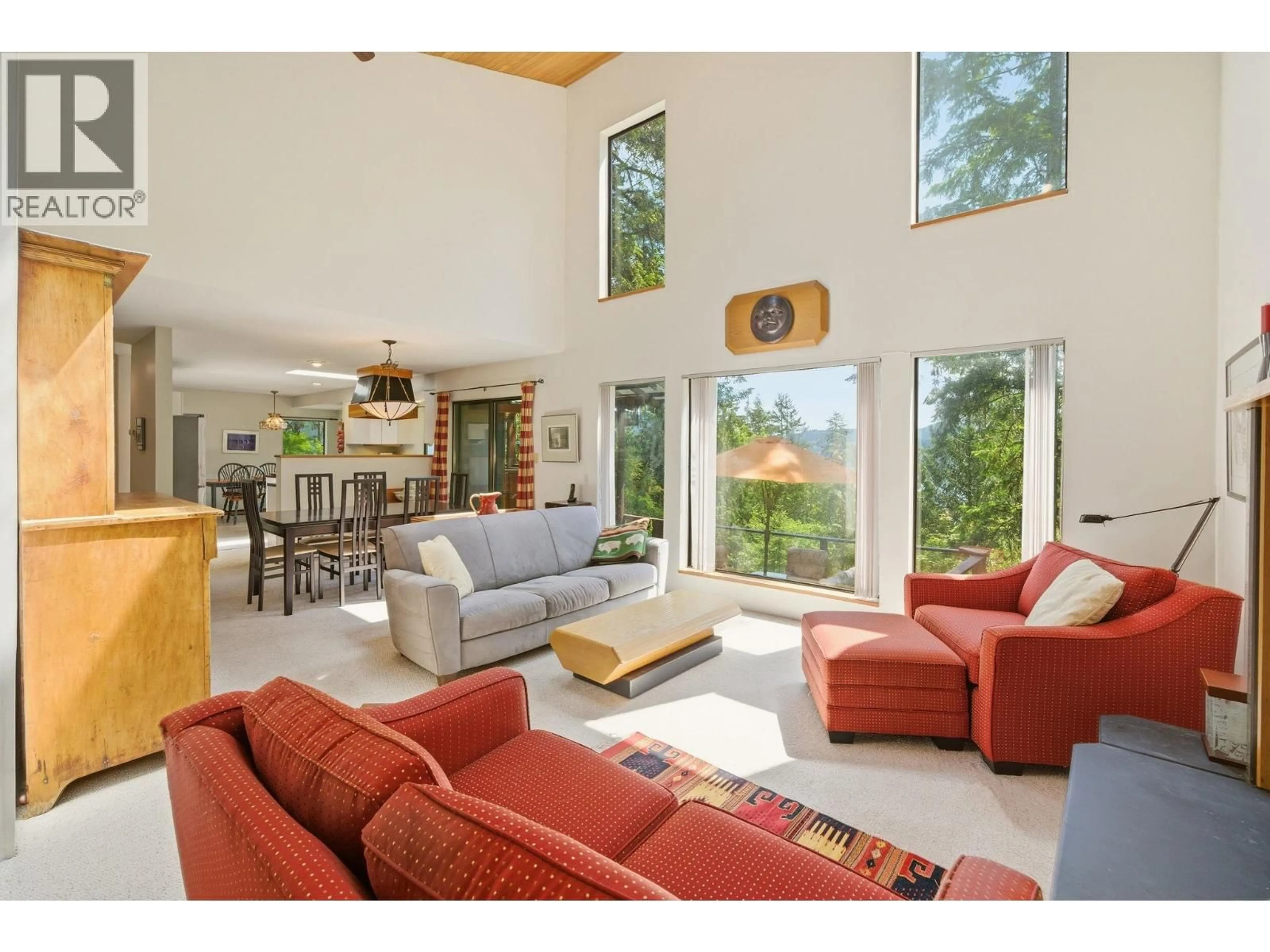 Living room with furniture, unknown for 5481 INDIAN RIVER DRIVE, North Vancouver British Columbia V7G2T7