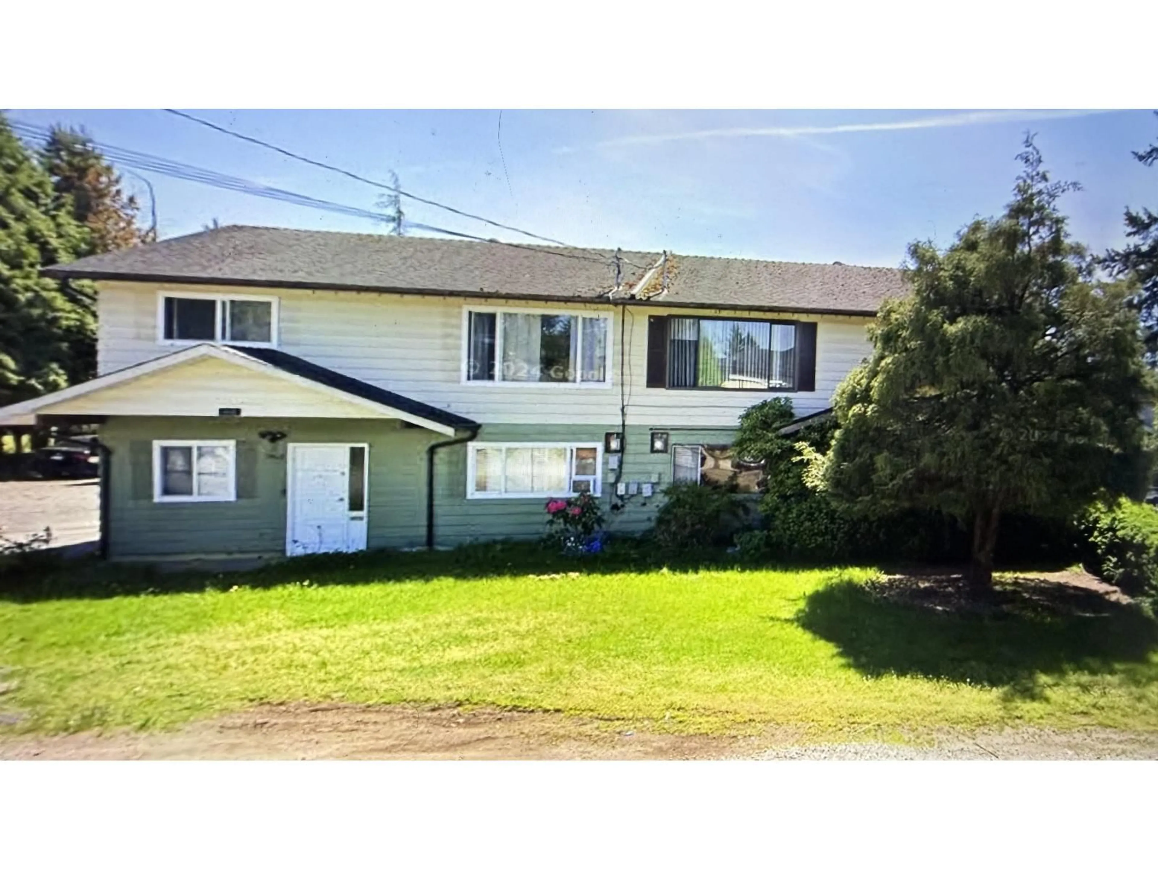 A pic from outside/outdoor area/front of a property/back of a property/a pic from drone, street for 14424 104A AVENUE, Surrey British Columbia V3R1R3