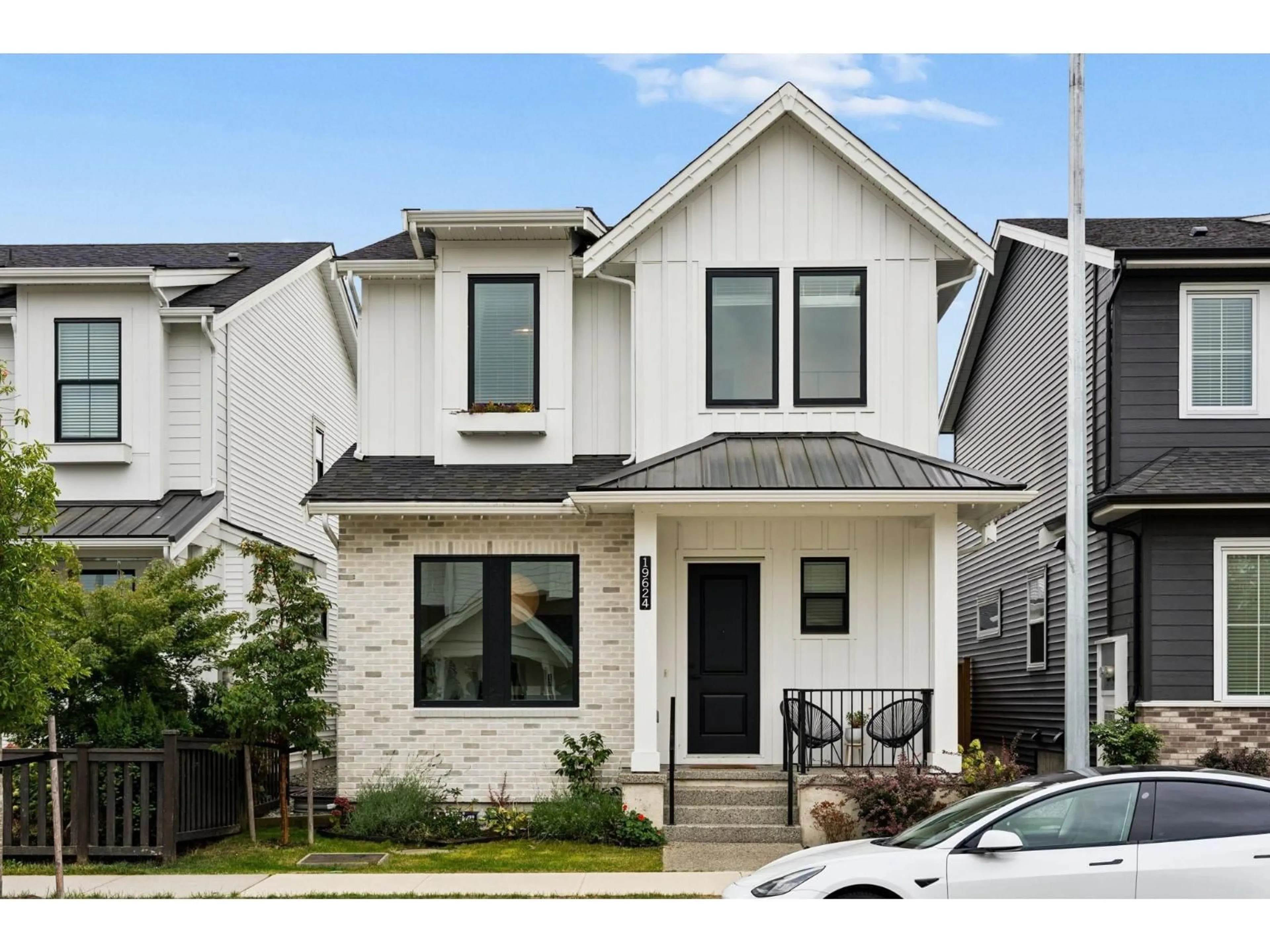 Home with brick exterior material, street for 19624 75A AVENUE, Langley British Columbia V2Y3T2