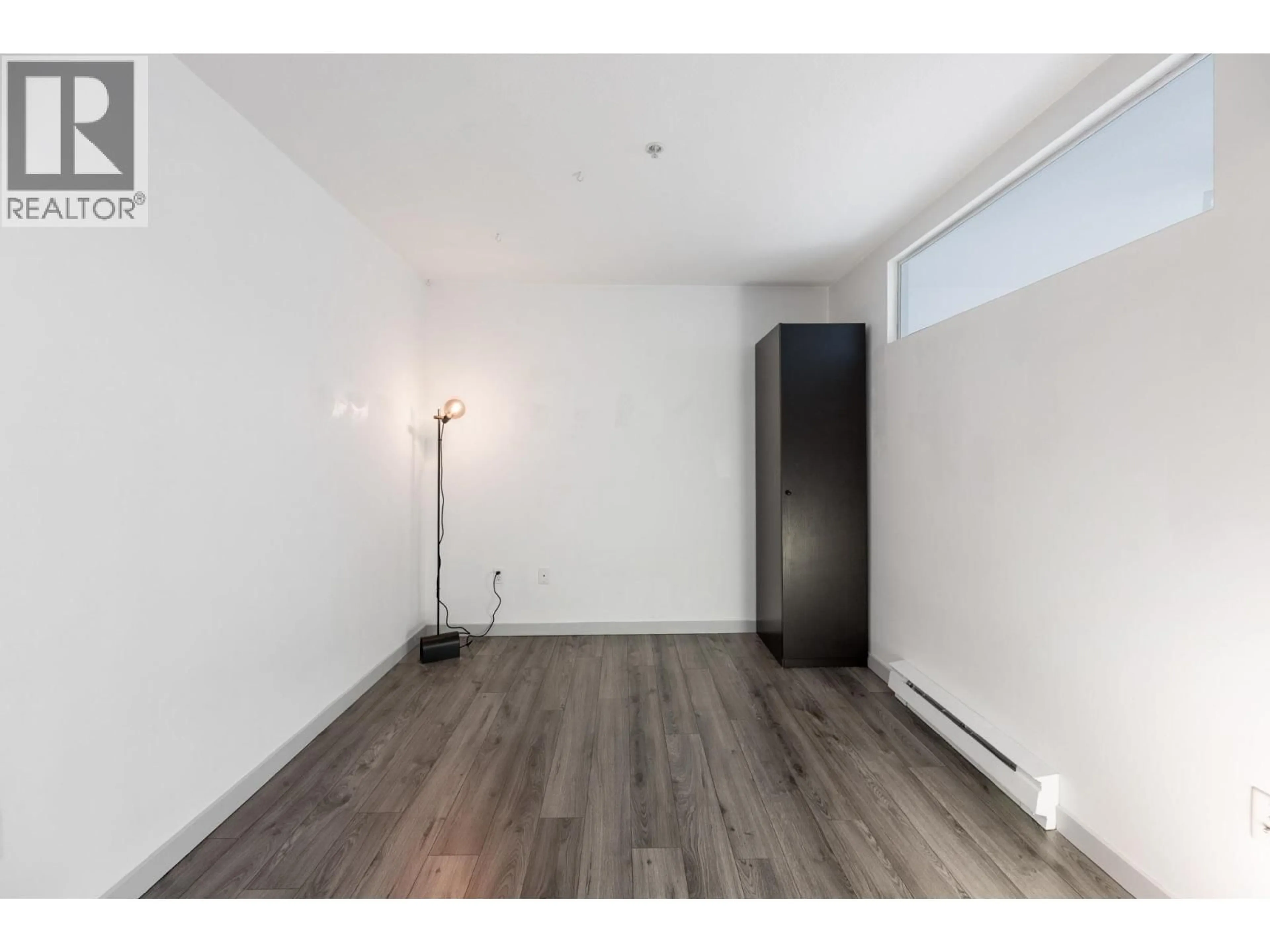 A pic of a room for 312 - 5775 IRMIN STREET, Burnaby British Columbia V5J0C3