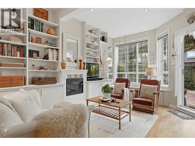 123 - 3440 BROADWAY, Vancouver 2