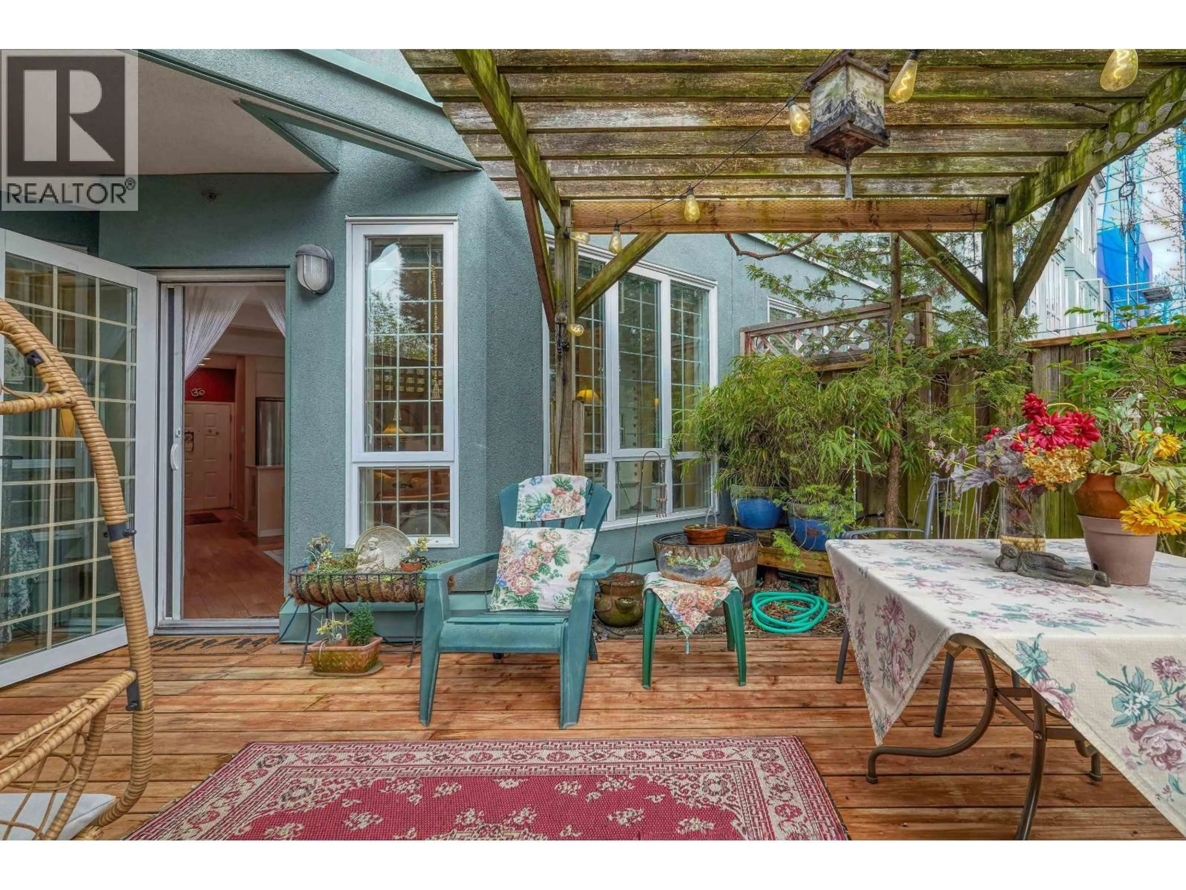 Patio, street for 123 - 3440 BROADWAY, Vancouver British Columbia V6R4R2