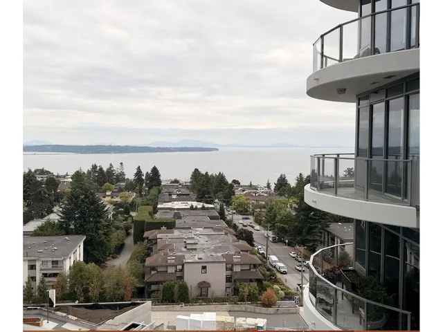 1105 - 1500 MARTIN STREET, White Rock 3