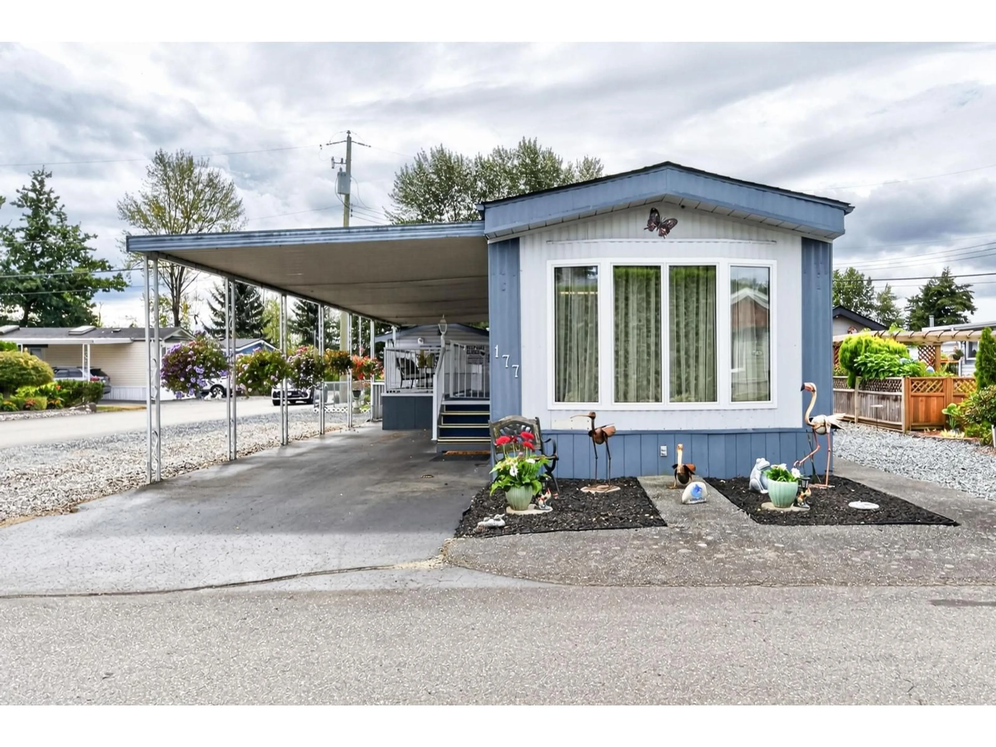 Home with vinyl exterior material, street for 177 - 27111 0 AVENUE, Langley British Columbia V4W2T4