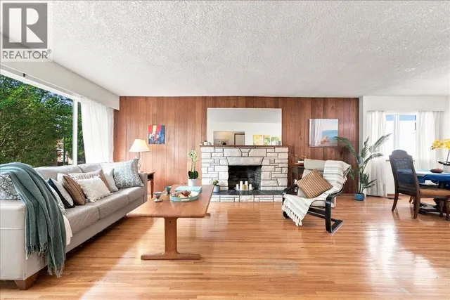 5884 ORMIDALE STREET, Vancouver 2