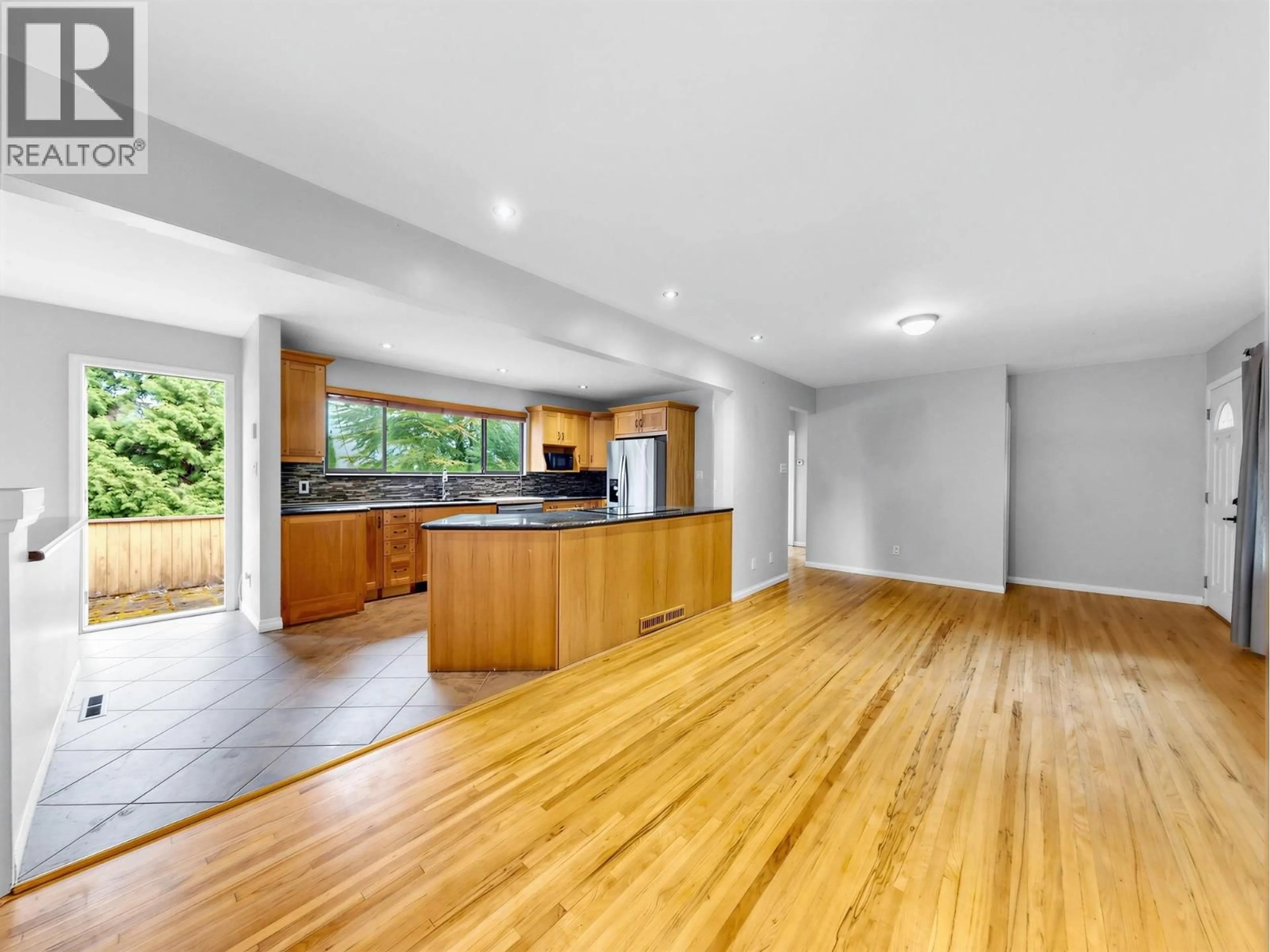Open concept kitchen, wood/laminate floor for 2155 MOHAWK AVENUE, Coquitlam British Columbia V3J6V3