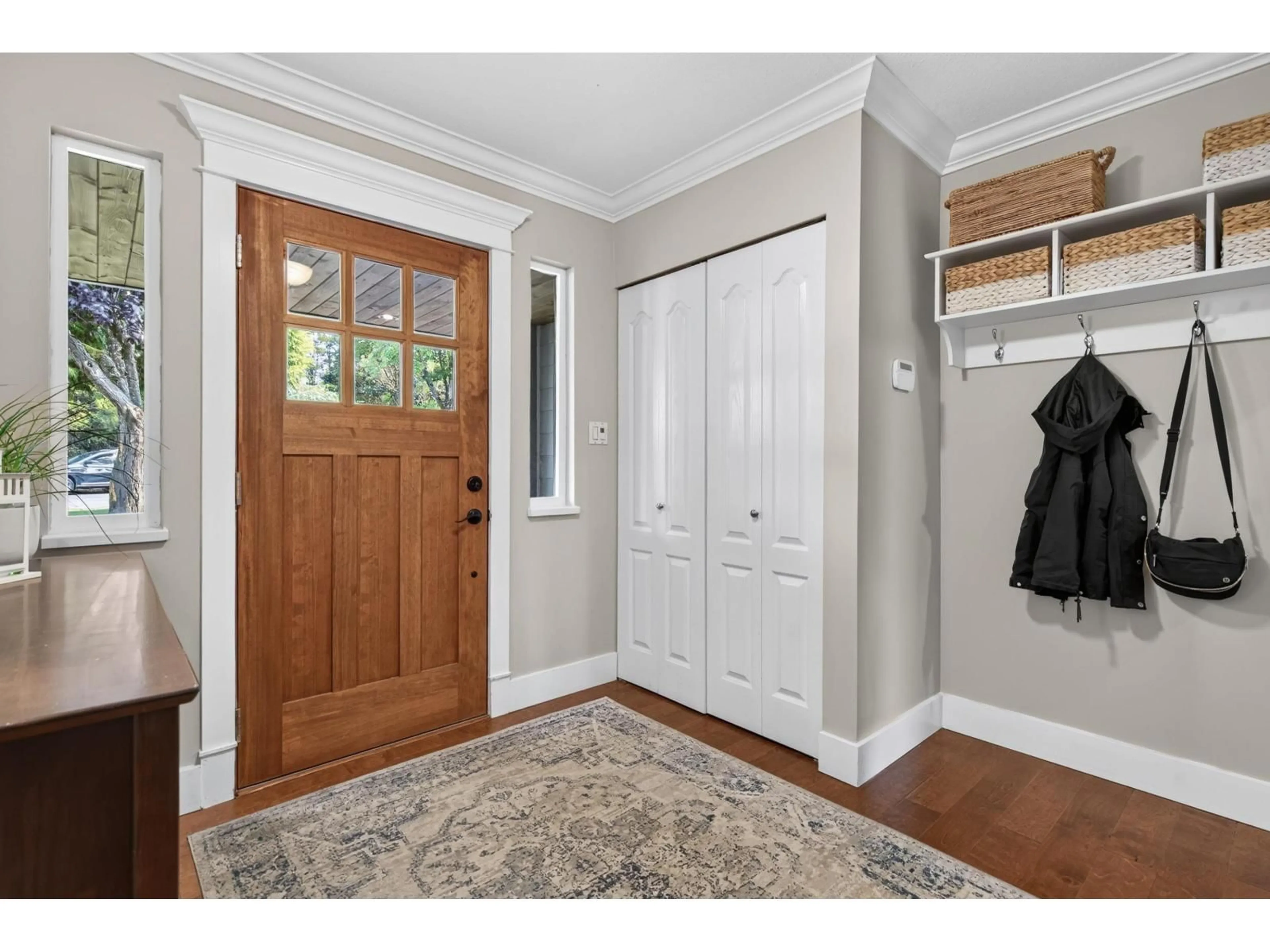 Indoor entryway for 6041 183A STREET, Surrey British Columbia V3S6L8
